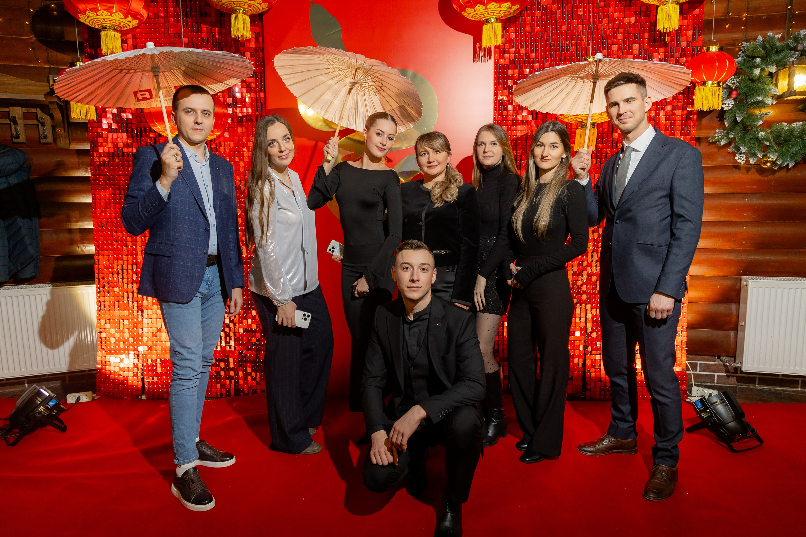 Корпоративная новогодняя съемка для логистической компании ИТА. Свадебный фотограф в Минске/Беларуси Сергей Спиридонов