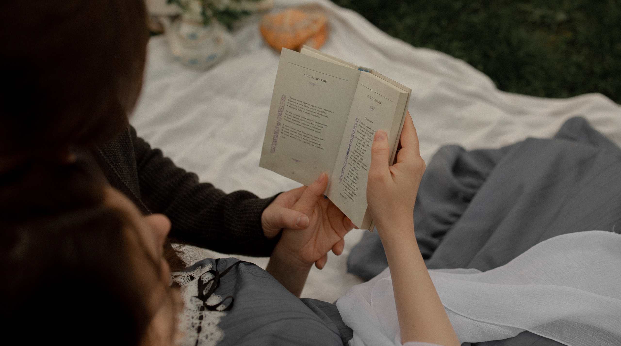 «Пусть нам кружит голову месяц май». Твой проводник в мир ушедших эпох, романтики и женственности