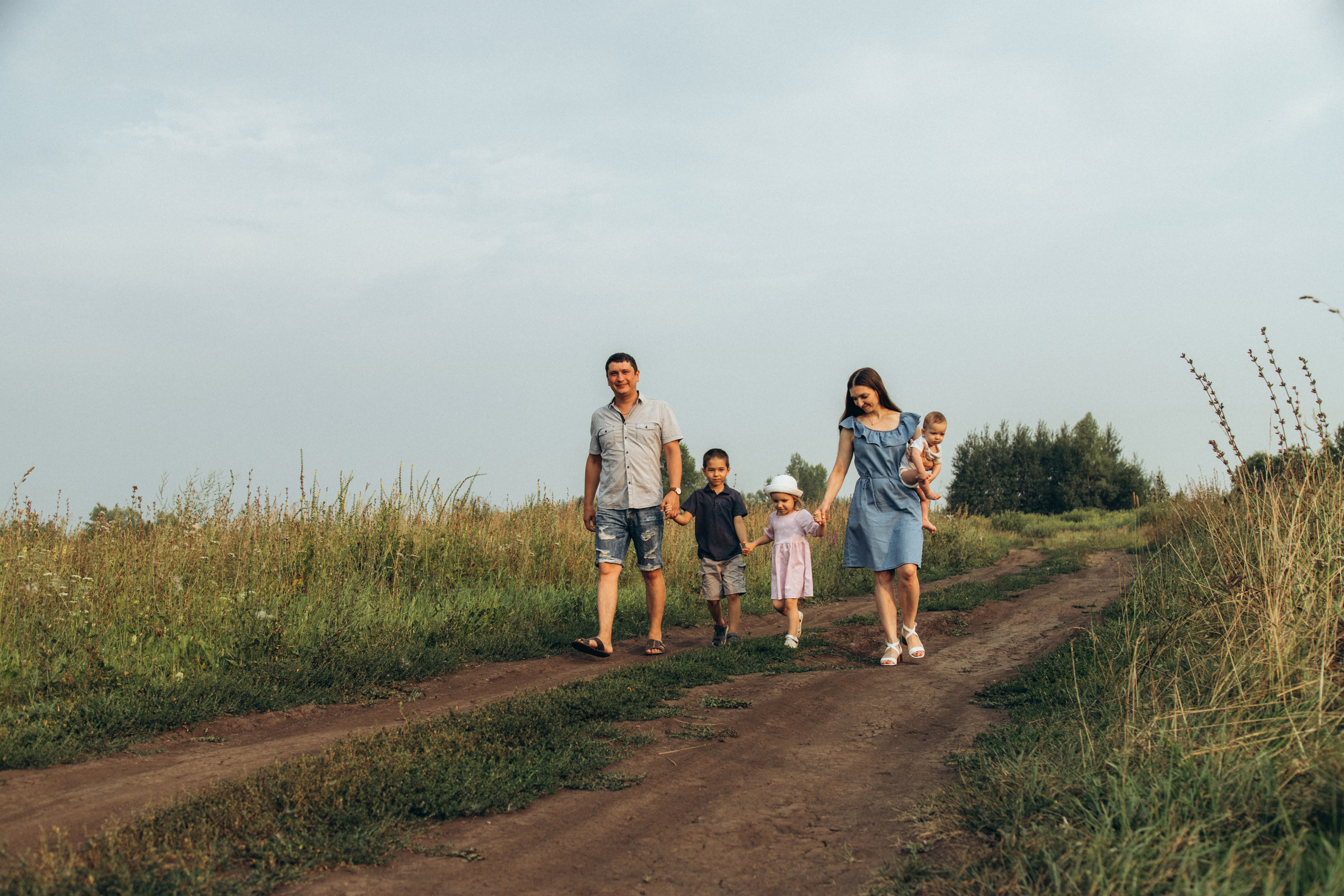 Рустем, Елизавета, Радимир, Асель, Тимур. Семейный фотограф новорожденных УФА Гульнара Зиновьева