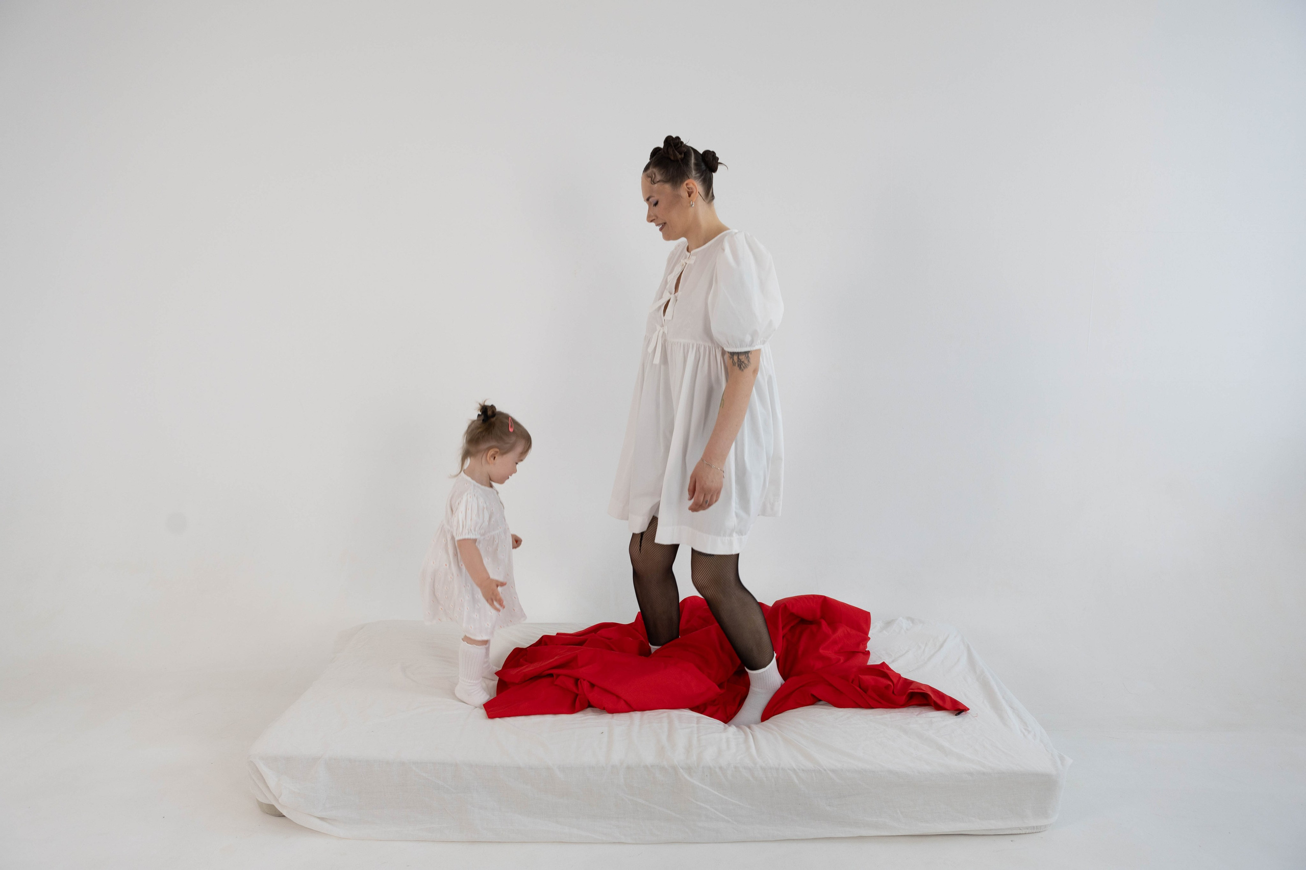 Семейная: Алена и ее дочка Женя. Контент-фотограф для творческих единиц и мастеров в Санкт-Петербурге