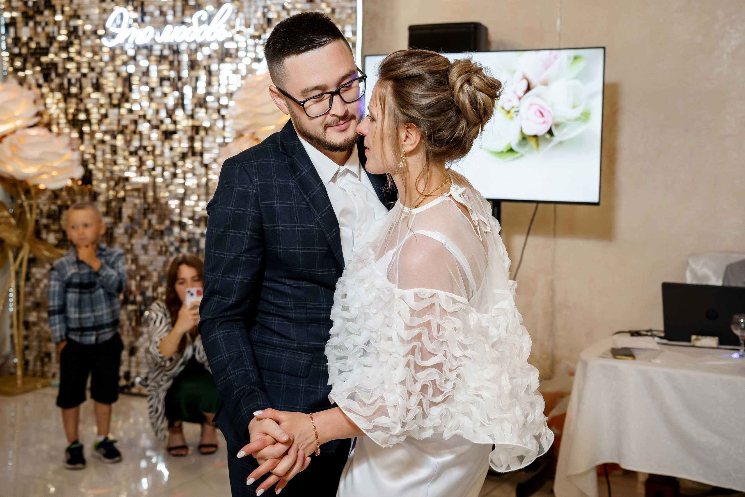 Алексей и Дарья. Регистрация, прогулка, банкет. Фотограф и видеограф в Москве и Московской области Мария Вишня