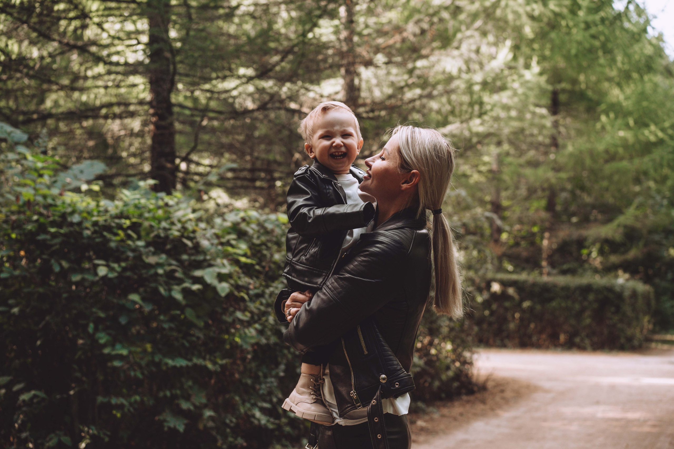 ПЕРВЫЕ ШАГИ РЕБЁНКА — ЭТО ПЕРВЫЕ ШАГИ МАТЕРИ В НОВУЮ ЖИЗНЬ. Семейный и детский фотограф Анна Бренч