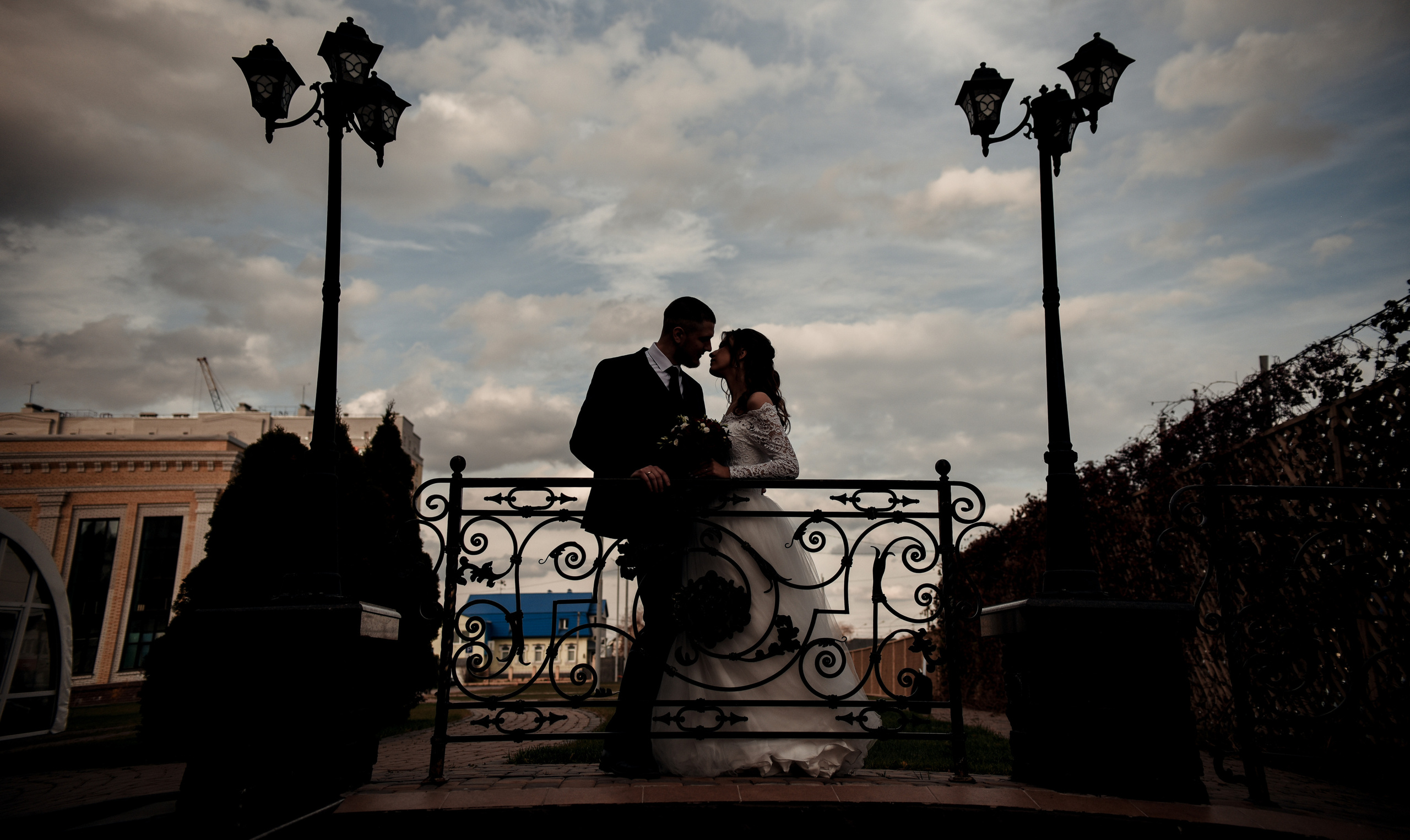 Артем и Кристина (небольшая свадебная серия). Свадебный, семейный, детский, контент фотограф в Омске Максим Ильин