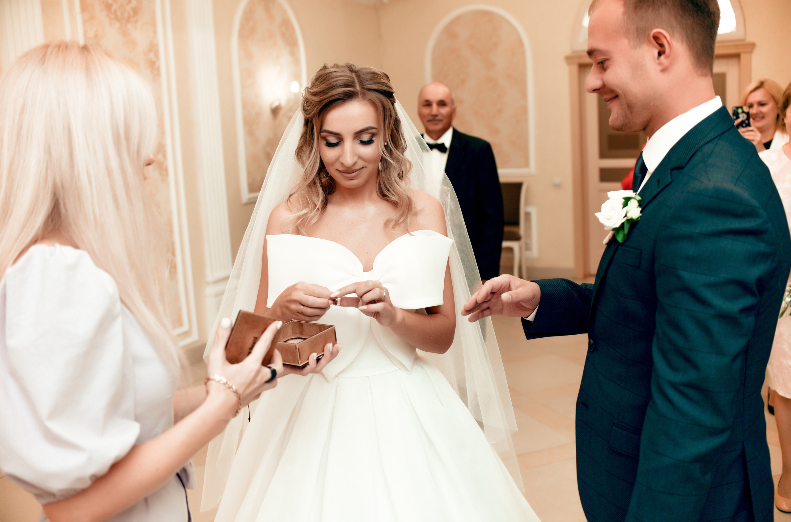 Красивая свадьба Ильи и Ирины. Свадебный, семейный, детский, контент фотограф в Омске Максим Ильин