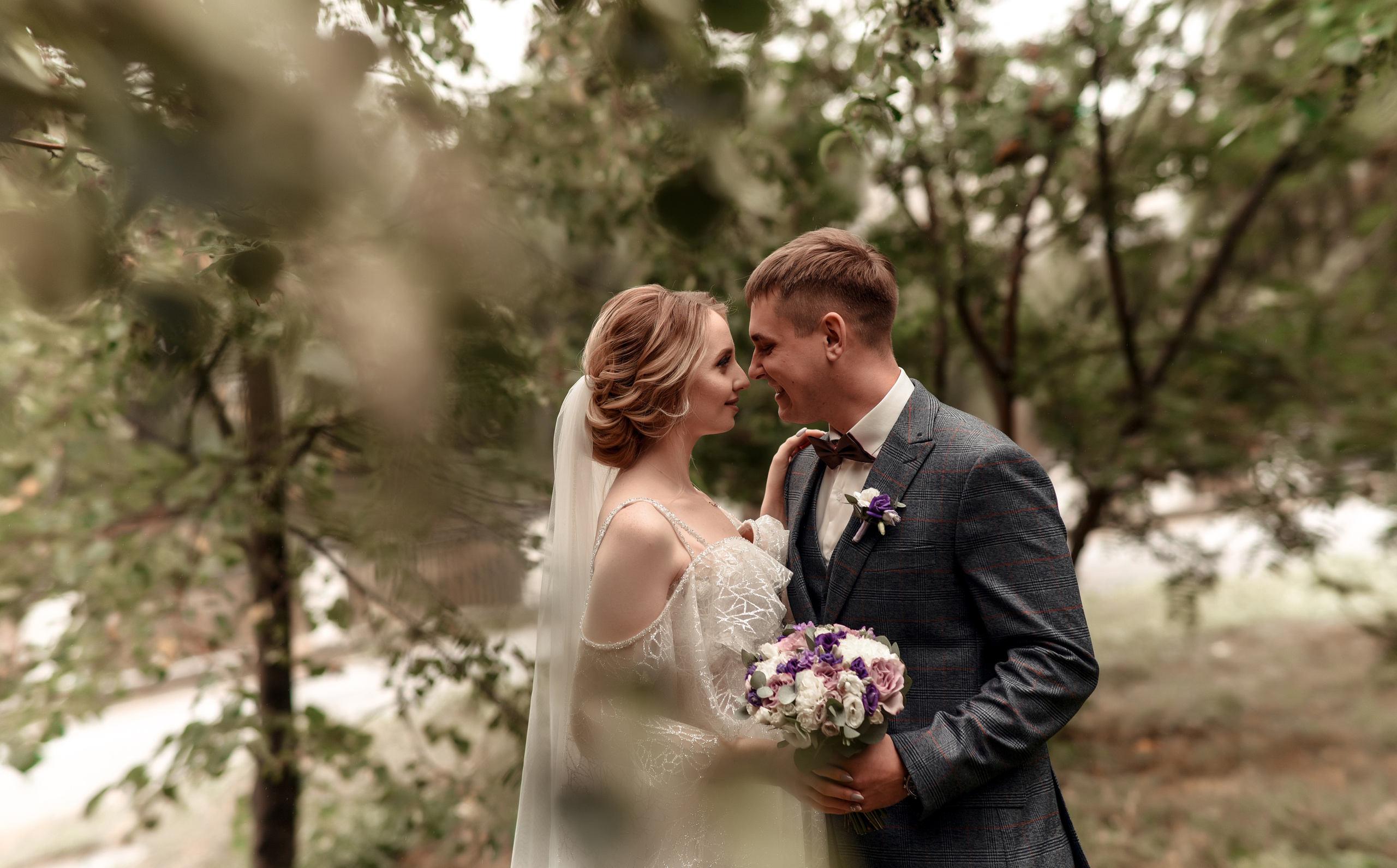 Нежная и романтичная пара Максим и Мария. Свадебный, семейный, детский, контент фотограф в Омске Максим Ильин