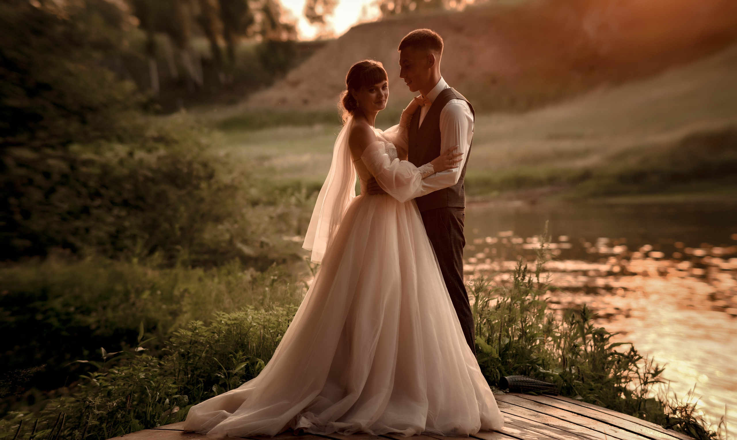 Летняя свадьба в + 35С Юра+Ксюша. Свадебный, семейный, детский, контент фотограф в Омске Максим Ильин