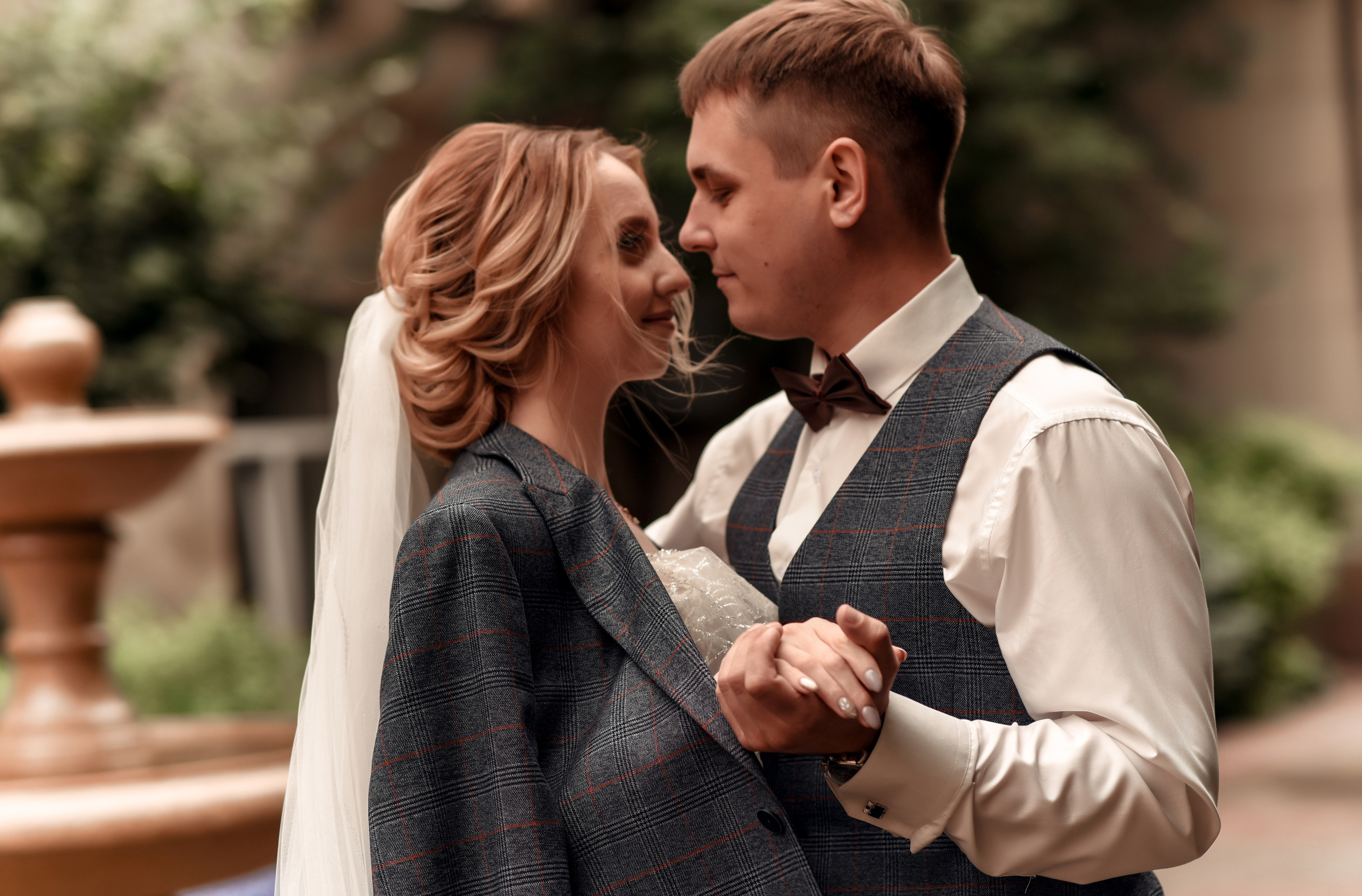 Нежная и романтичная пара Максим и Мария. Свадебный, семейный, детский, контент фотограф в Омске Максим Ильин