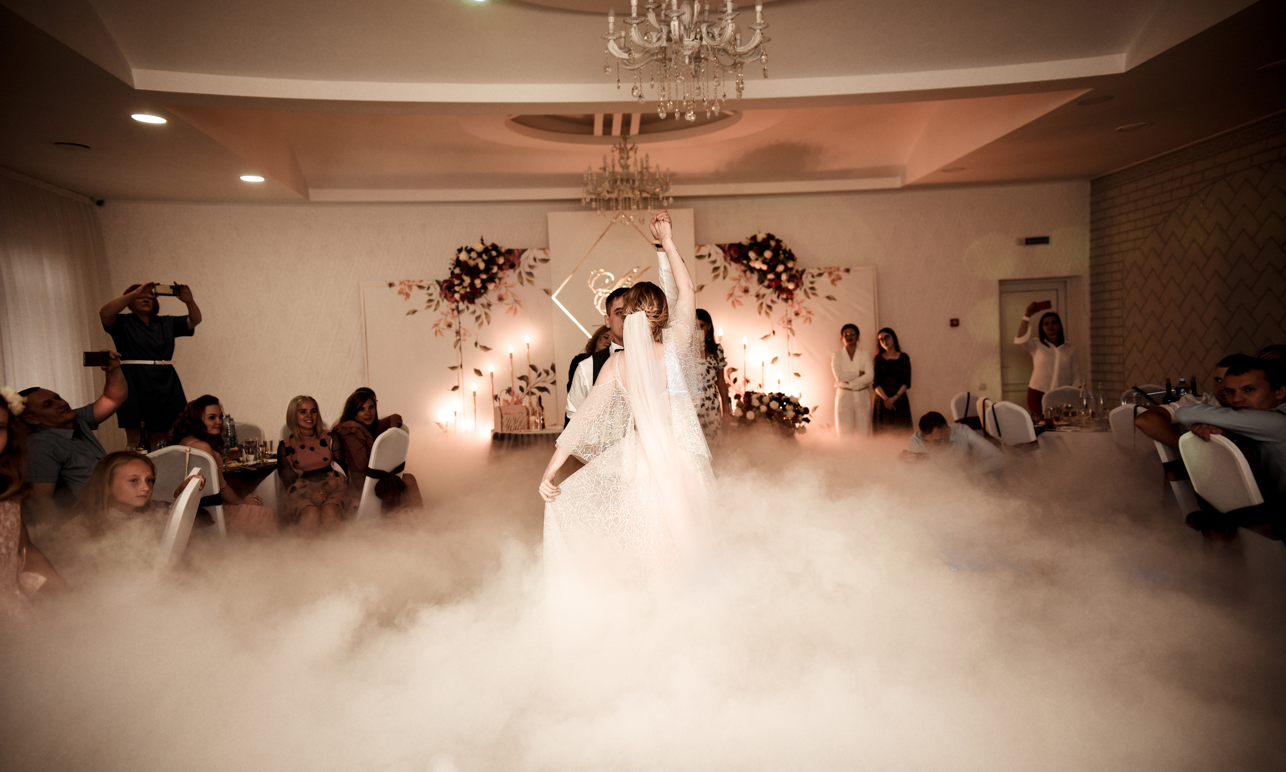 Нежная и романтичная пара Максим и Мария. Свадебный, семейный, детский, контент фотограф в Омске Максим Ильин