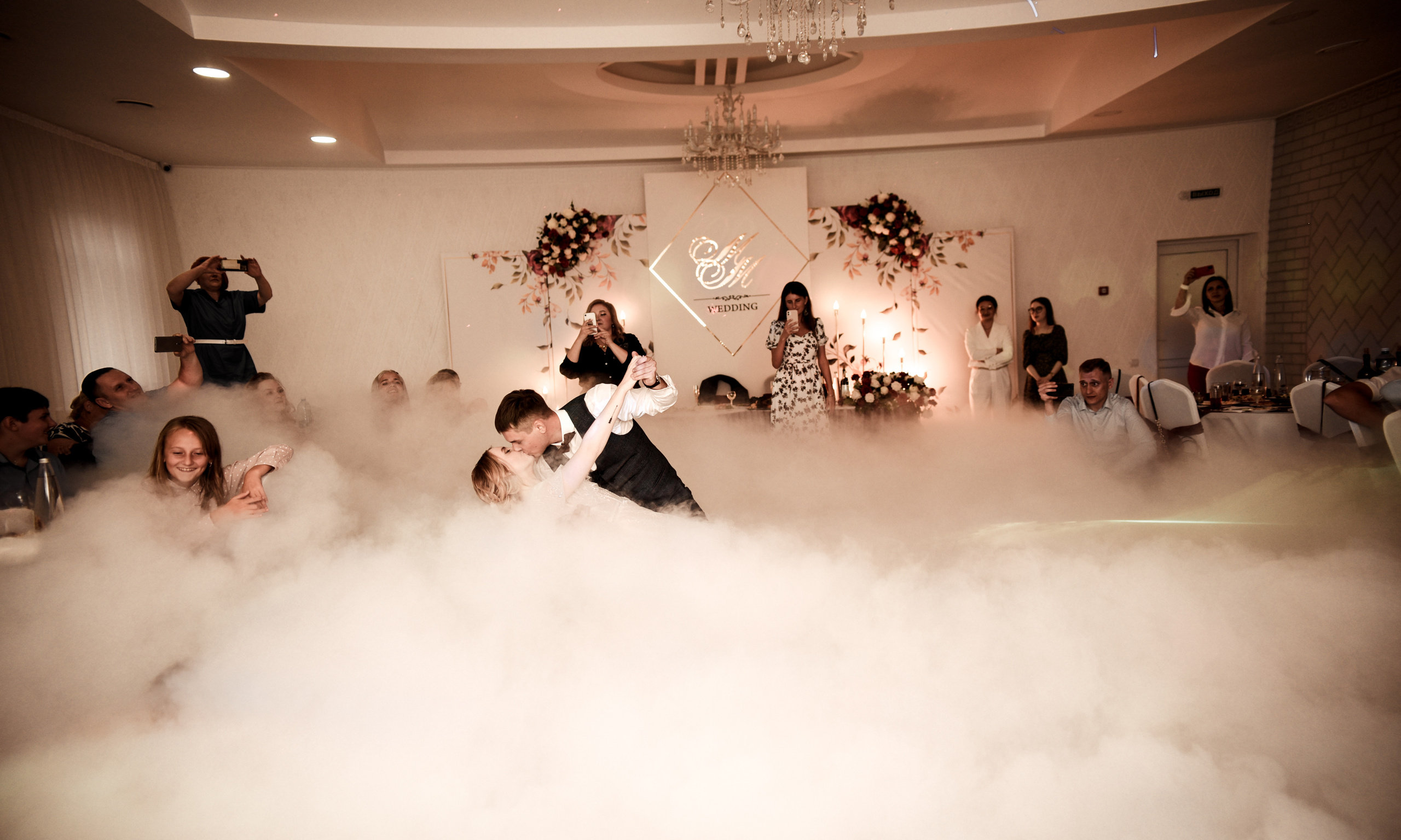 Нежная и романтичная пара Максим и Мария. Свадебный, семейный, детский, контент фотограф в Омске Максим Ильин