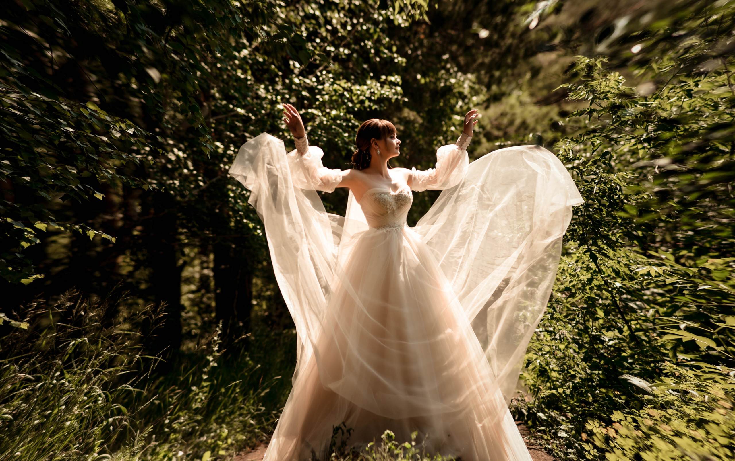 Летняя свадьба в + 35С Юра+Ксюша. Свадебный, семейный, детский, контент фотограф в Омске Максим Ильин