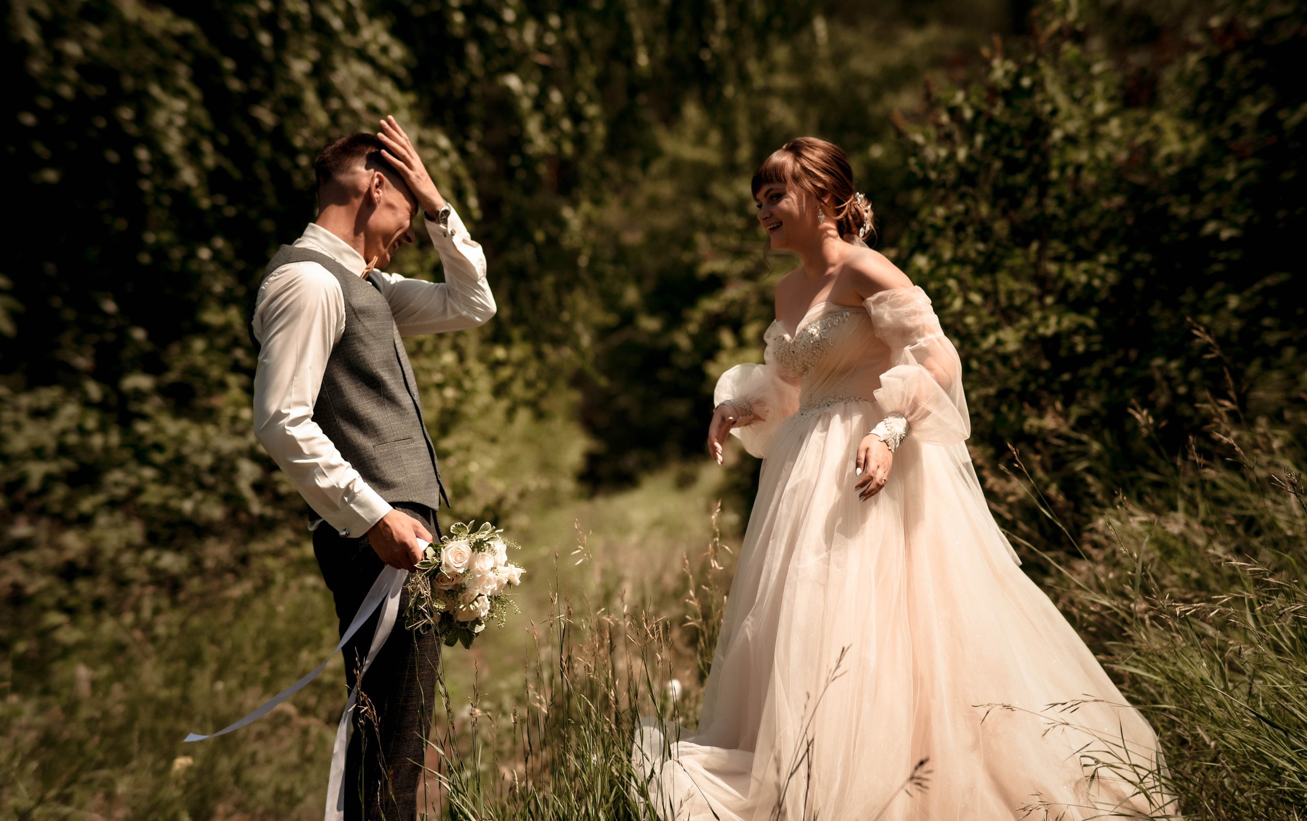 Летняя свадьба в + 35С Юра+Ксюша. Свадебный, семейный, детский, контент фотограф в Омске Максим Ильин