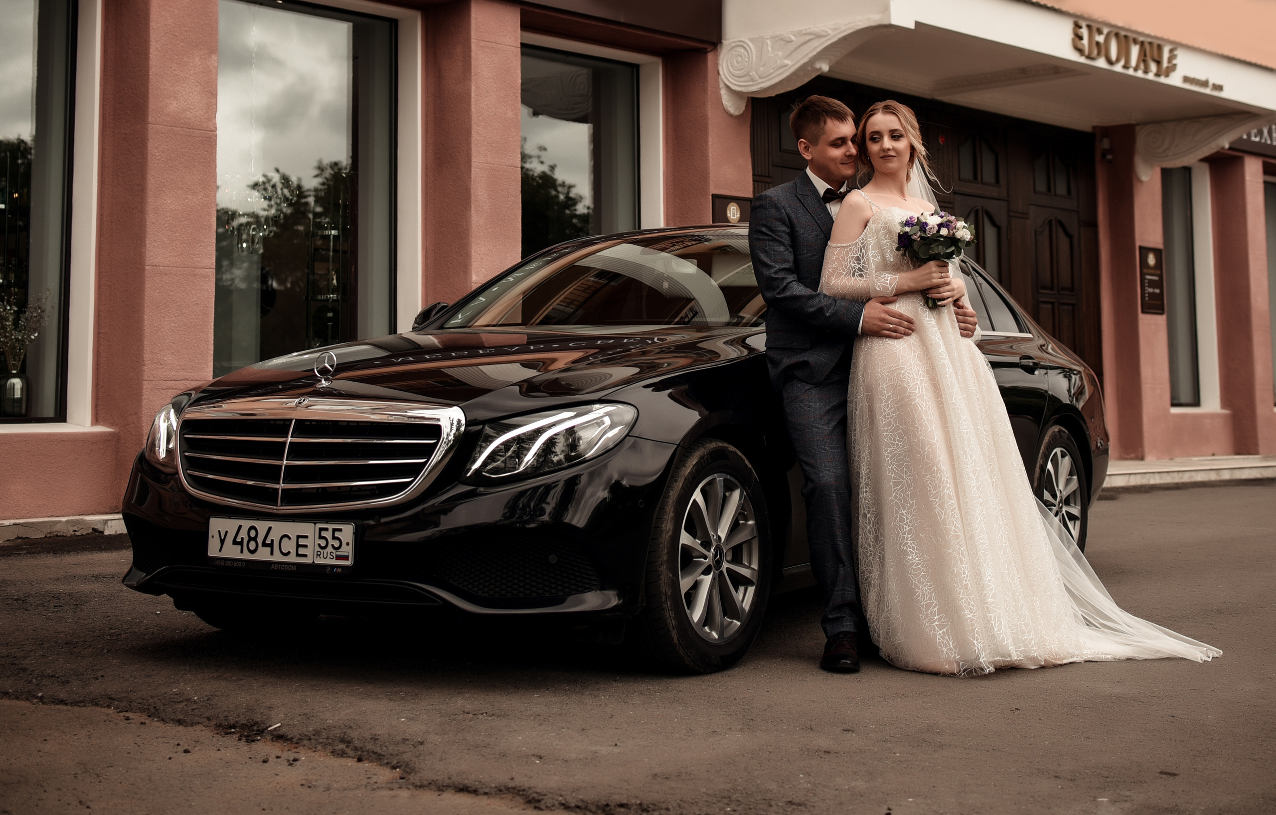 Нежная и романтичная пара Максим и Мария. Свадебный, семейный, детский, контент фотограф в Омске Максим Ильин