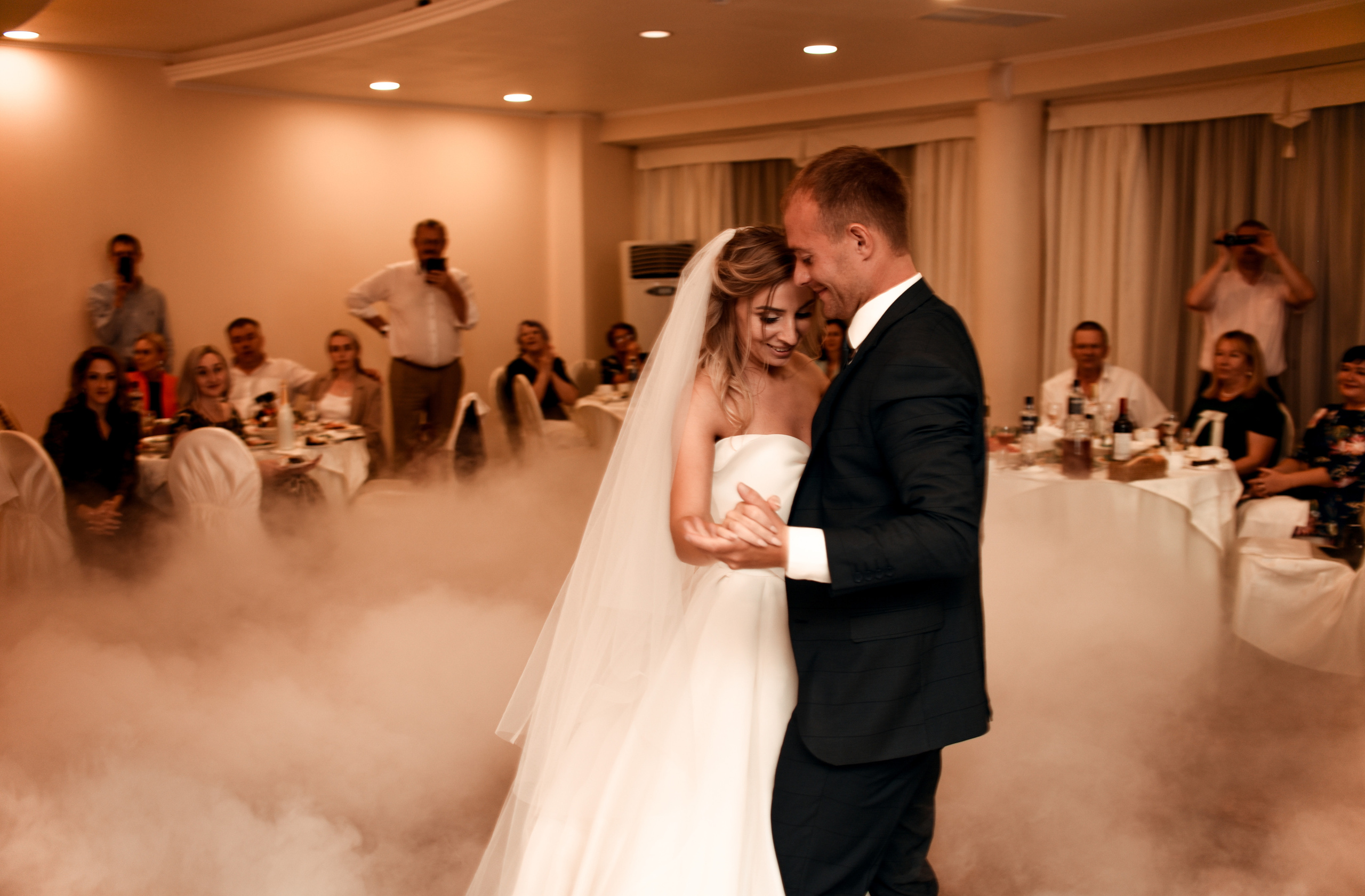 Красивая свадьба Ильи и Ирины. Свадебный, семейный, детский, контент фотограф в Омске Максим Ильин