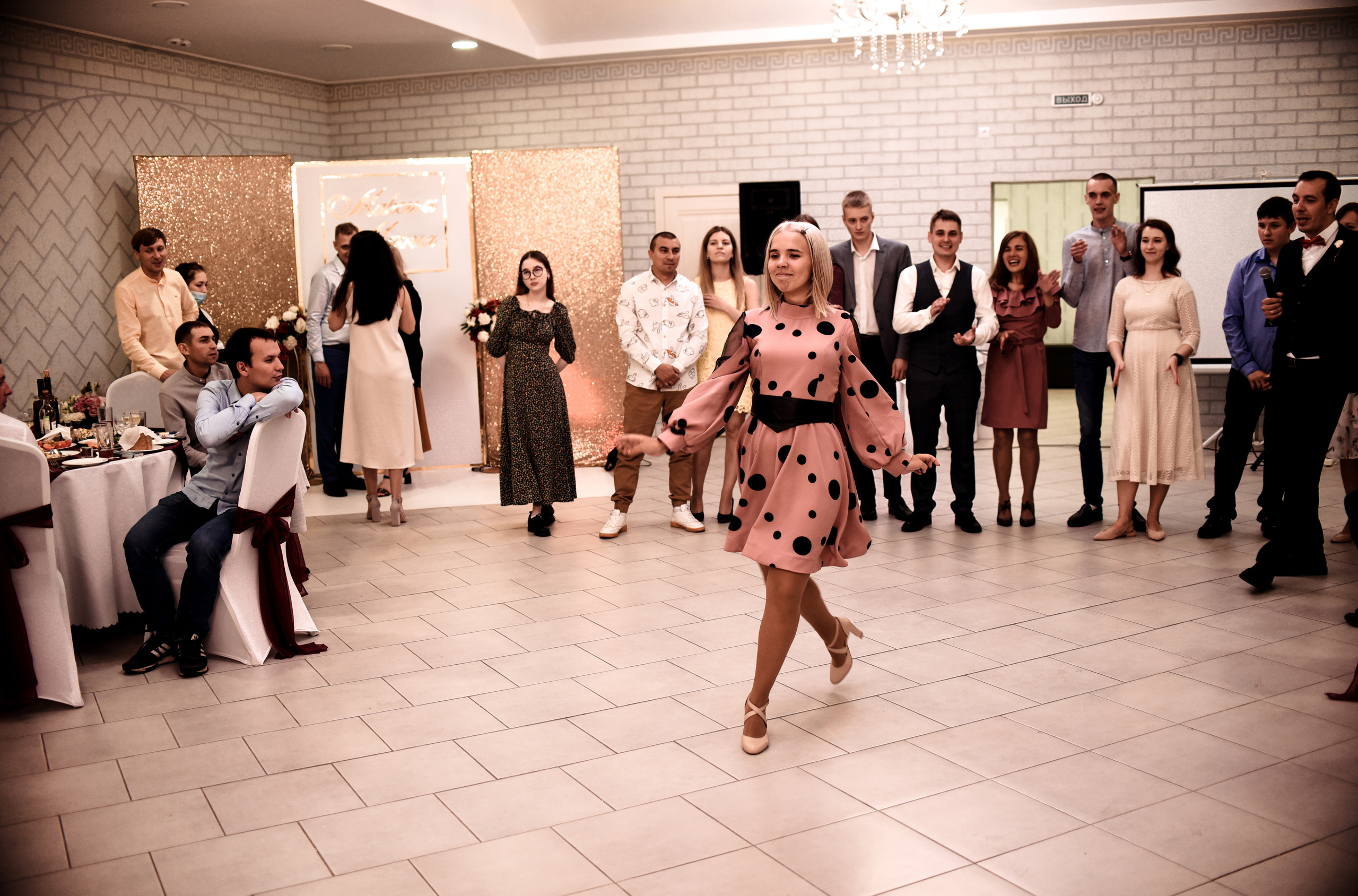 Нежная и романтичная пара Максим и Мария. Свадебный, семейный, детский, контент фотограф в Омске Максим Ильин