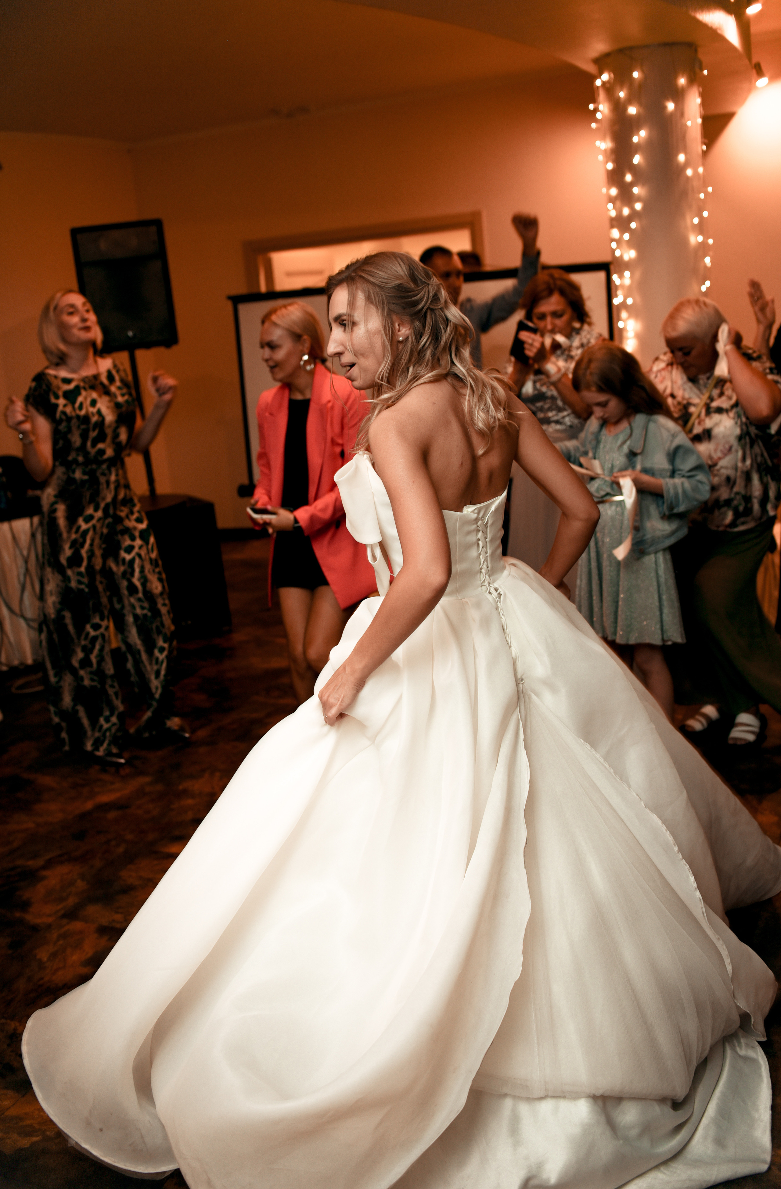 Красивая свадьба Ильи и Ирины. Свадебный, семейный, детский, контент фотограф в Омске Максим Ильин