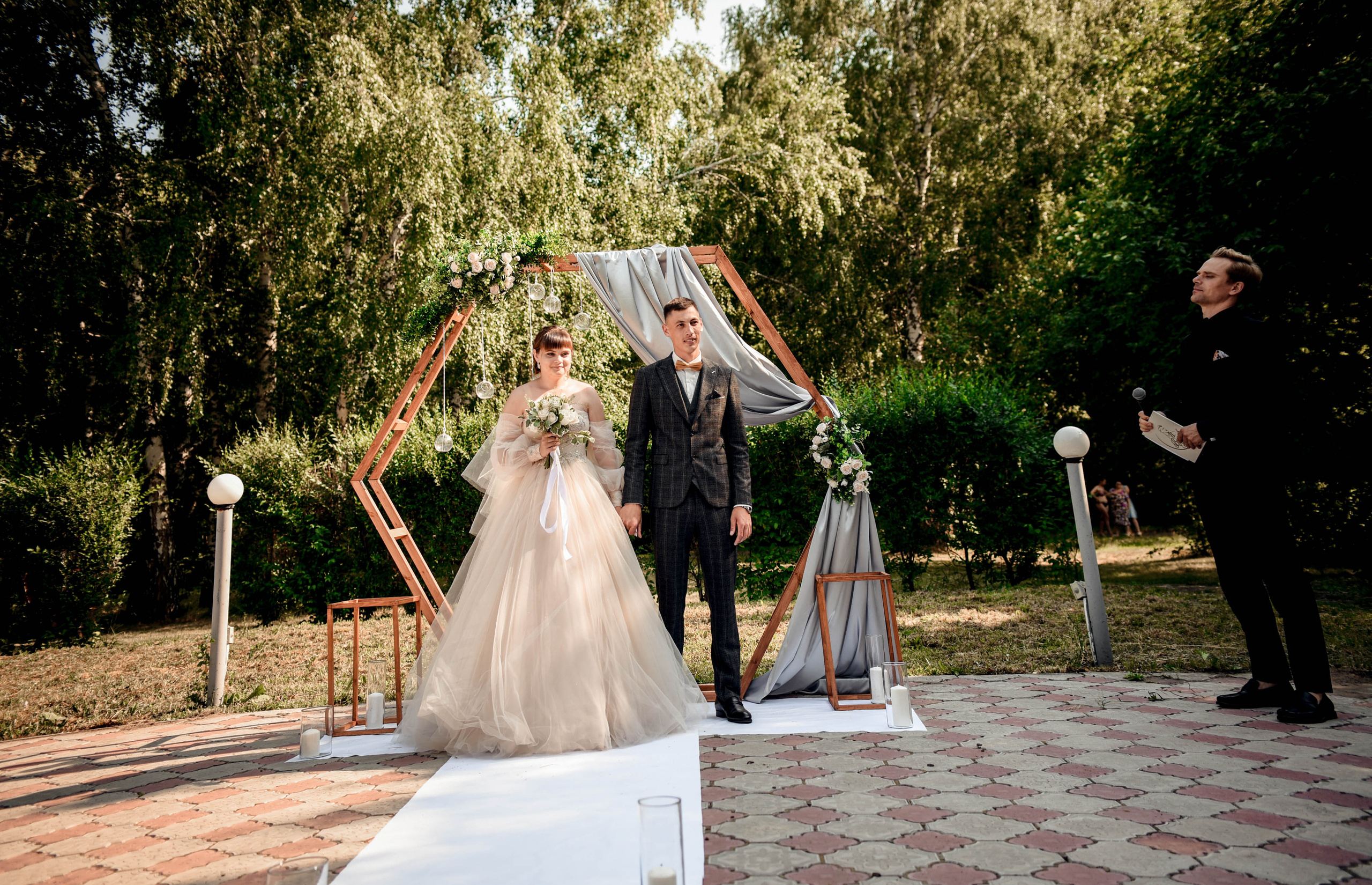 Летняя свадьба в + 35С Юра+Ксюша. Свадебный, семейный, детский, контент фотограф в Омске Максим Ильин