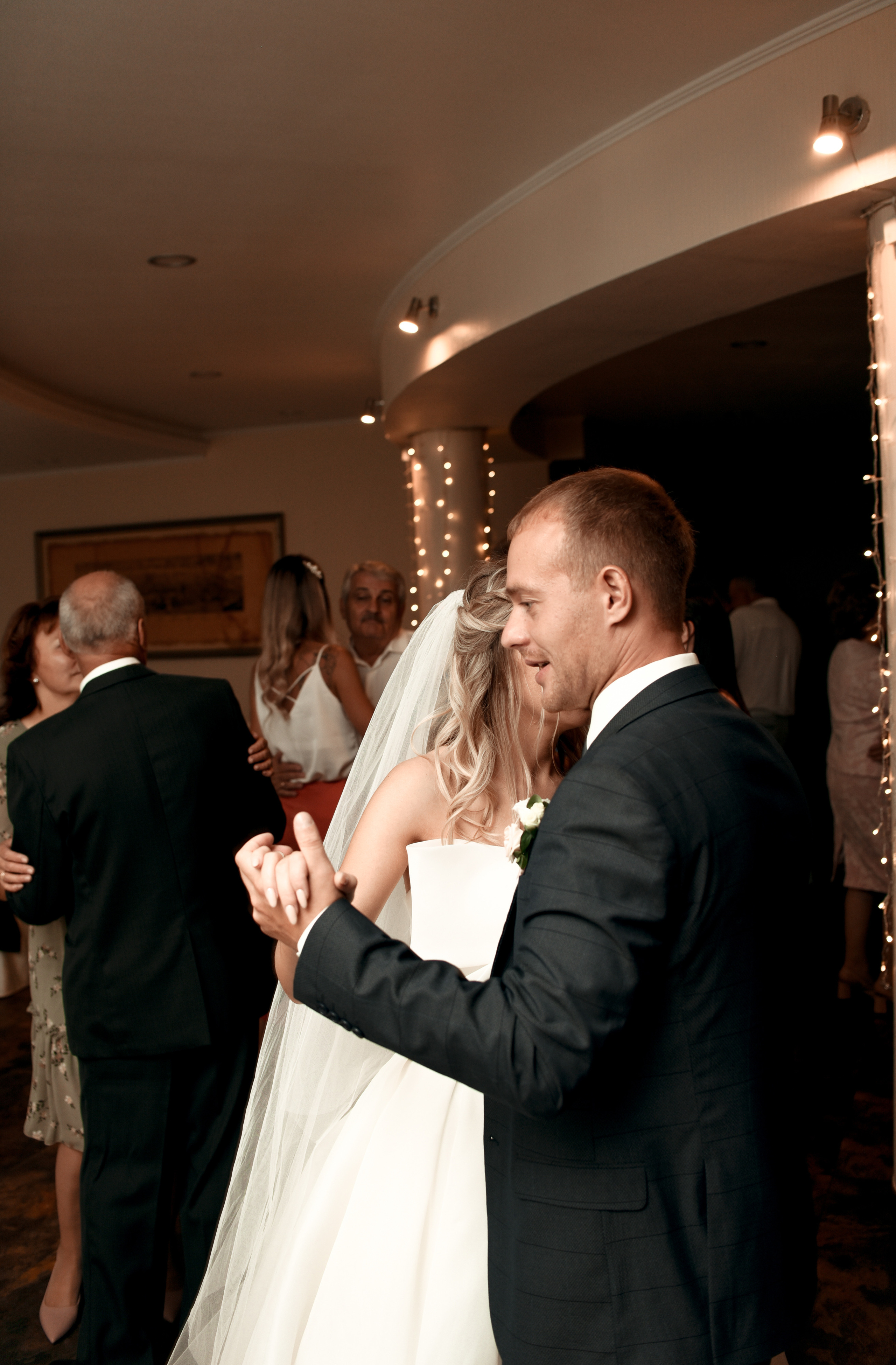 Красивая свадьба Ильи и Ирины. Свадебный, семейный, детский, контент фотограф в Омске Максим Ильин