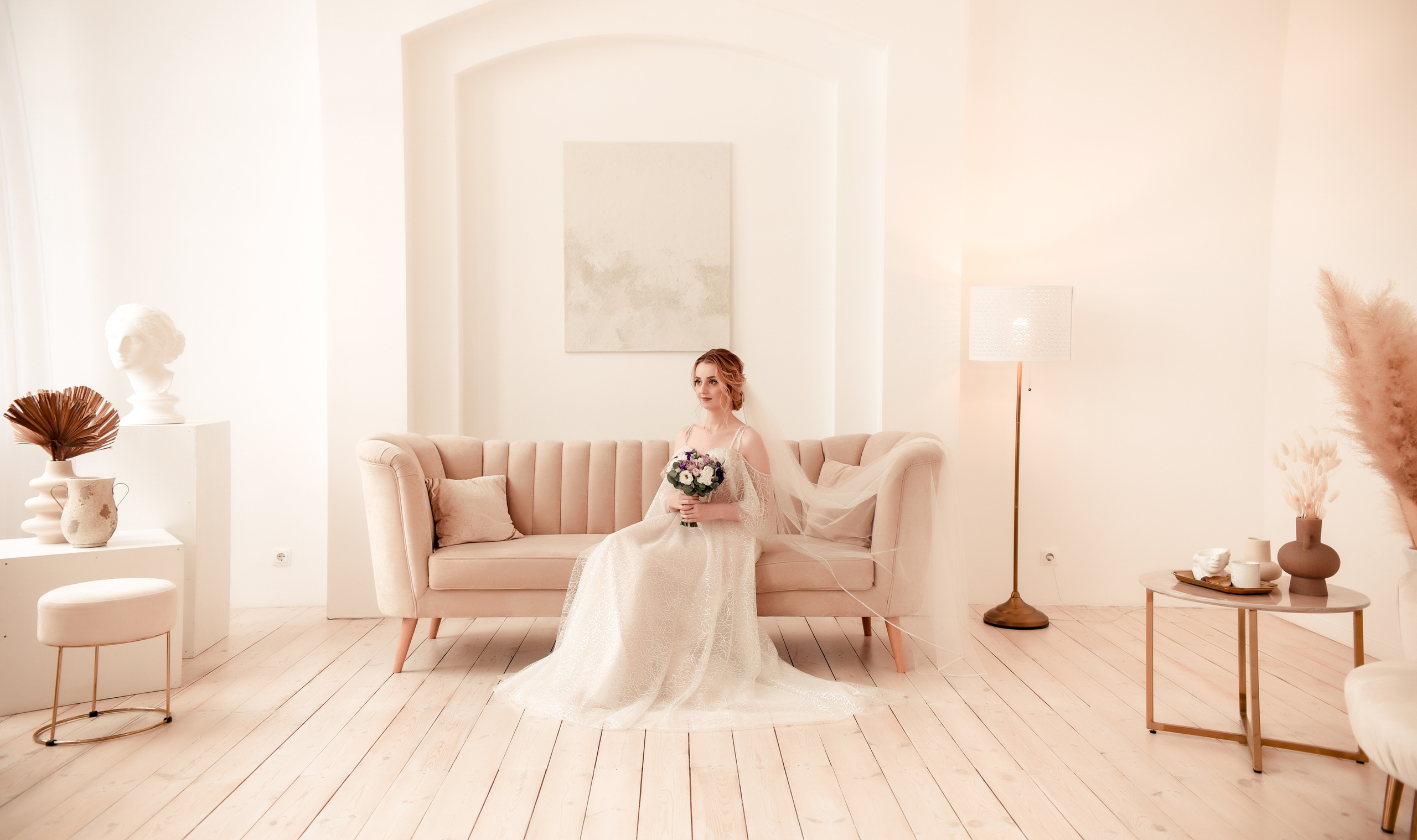 Нежная и романтичная пара Максим и Мария. Свадебный, семейный, детский, контент фотограф в Омске Максим Ильин