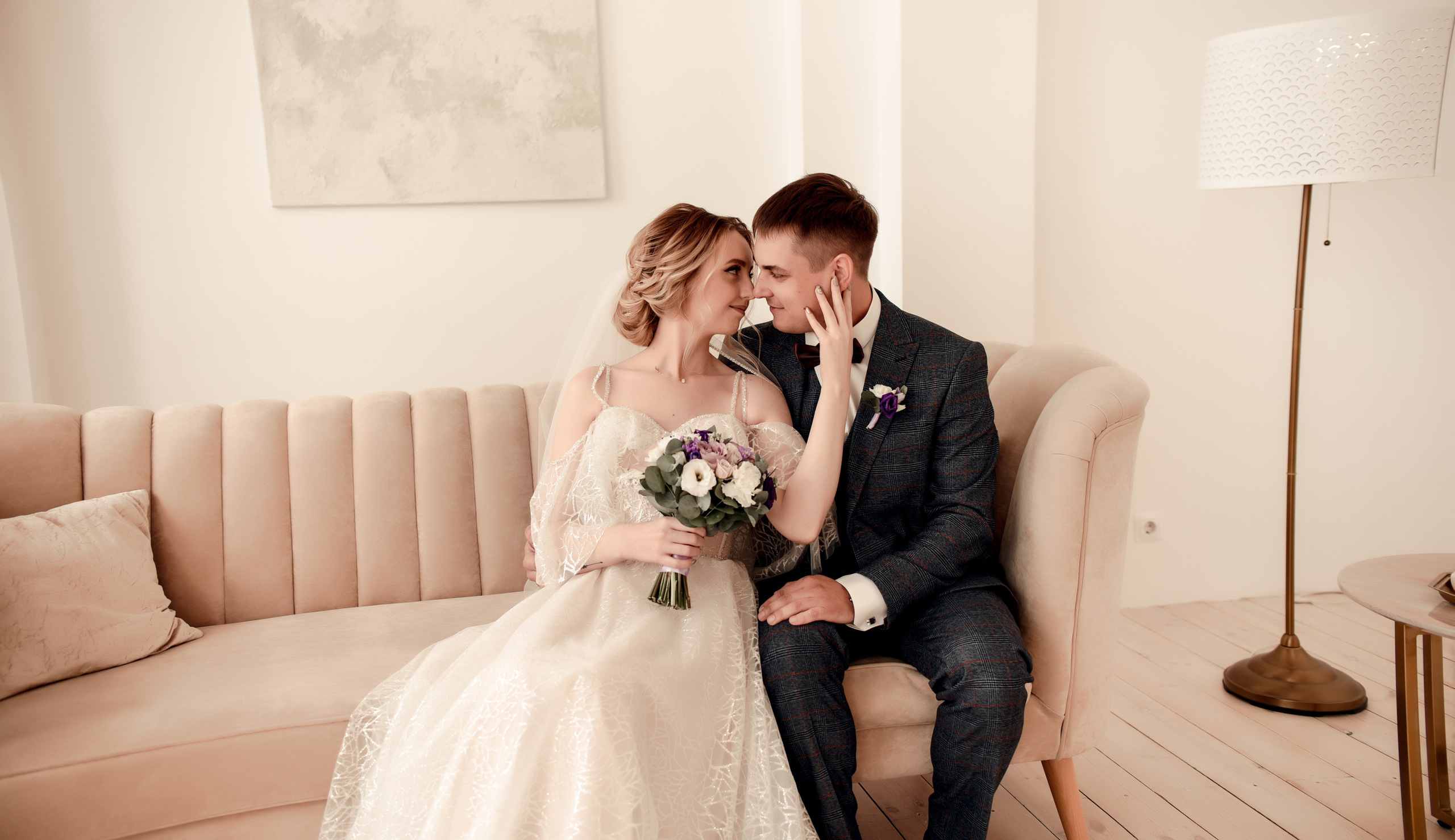 Нежная и романтичная пара Максим и Мария. Свадебный, семейный, детский, контент фотограф в Омске Максим Ильин