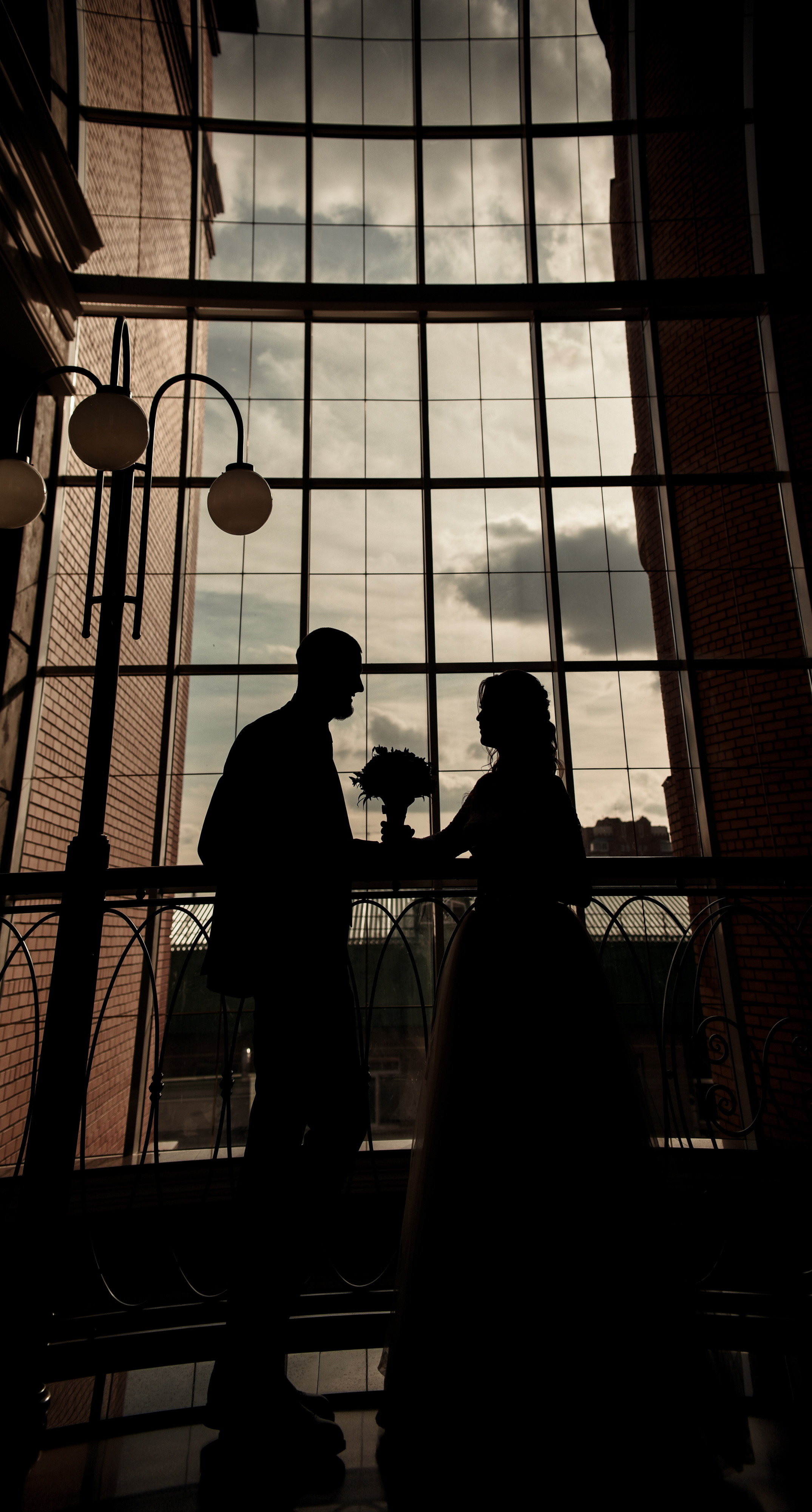 Артем и Кристина (небольшая свадебная серия). Свадебный, семейный, детский, контент фотограф в Омске Максим Ильин