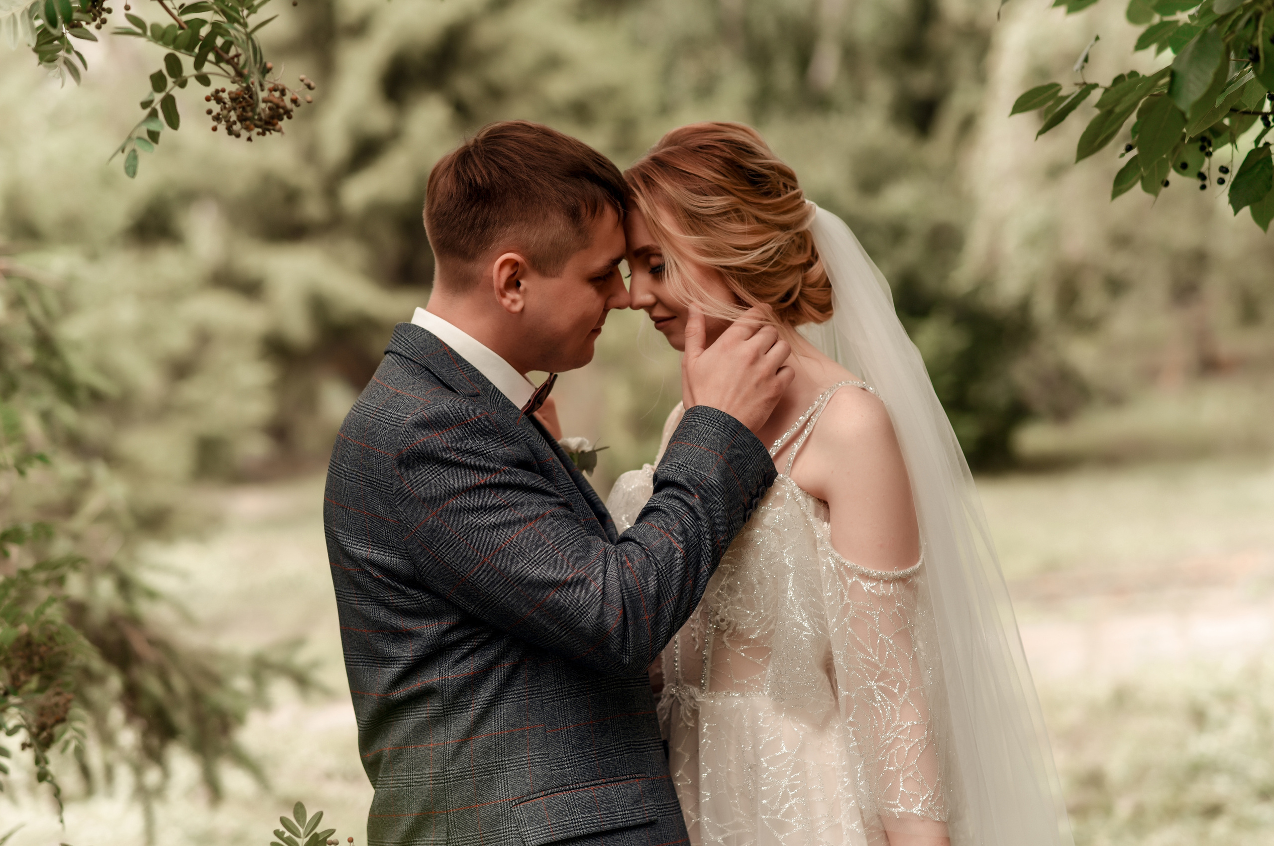 Нежная и романтичная пара Максим и Мария. Свадебный, семейный, детский, контент фотограф в Омске Максим Ильин