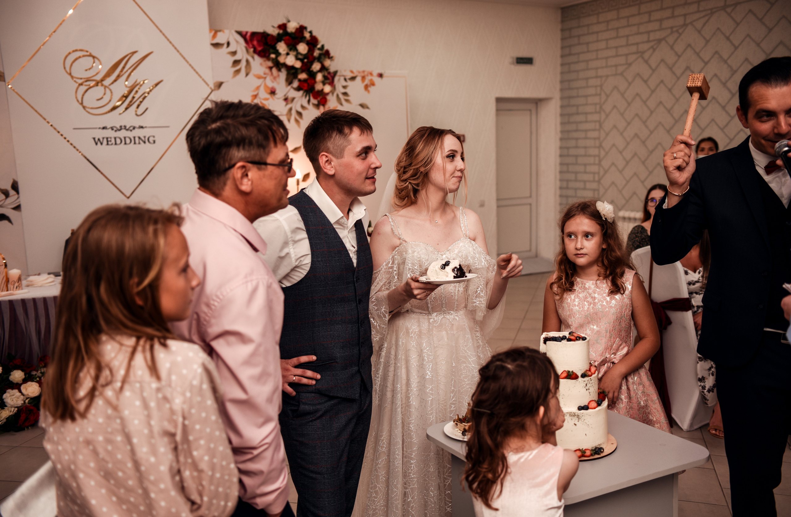 Нежная и романтичная пара Максим и Мария. Свадебный, семейный, детский, контент фотограф в Омске Максим Ильин