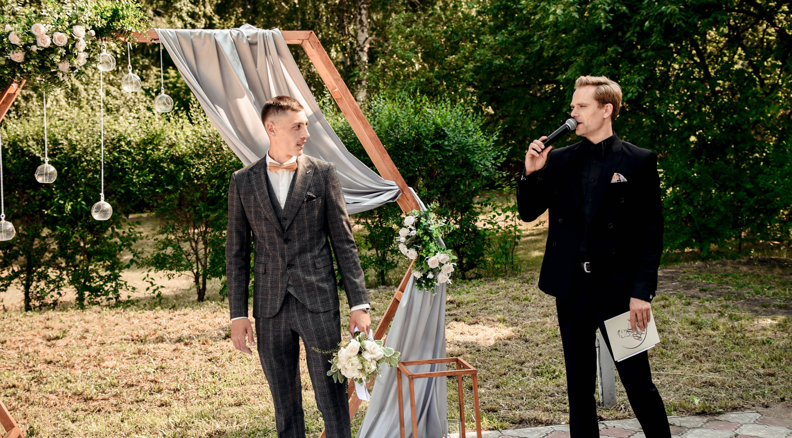 Летняя свадьба в + 35С Юра+Ксюша. Свадебный, семейный, детский, контент фотограф в Омске Максим Ильин