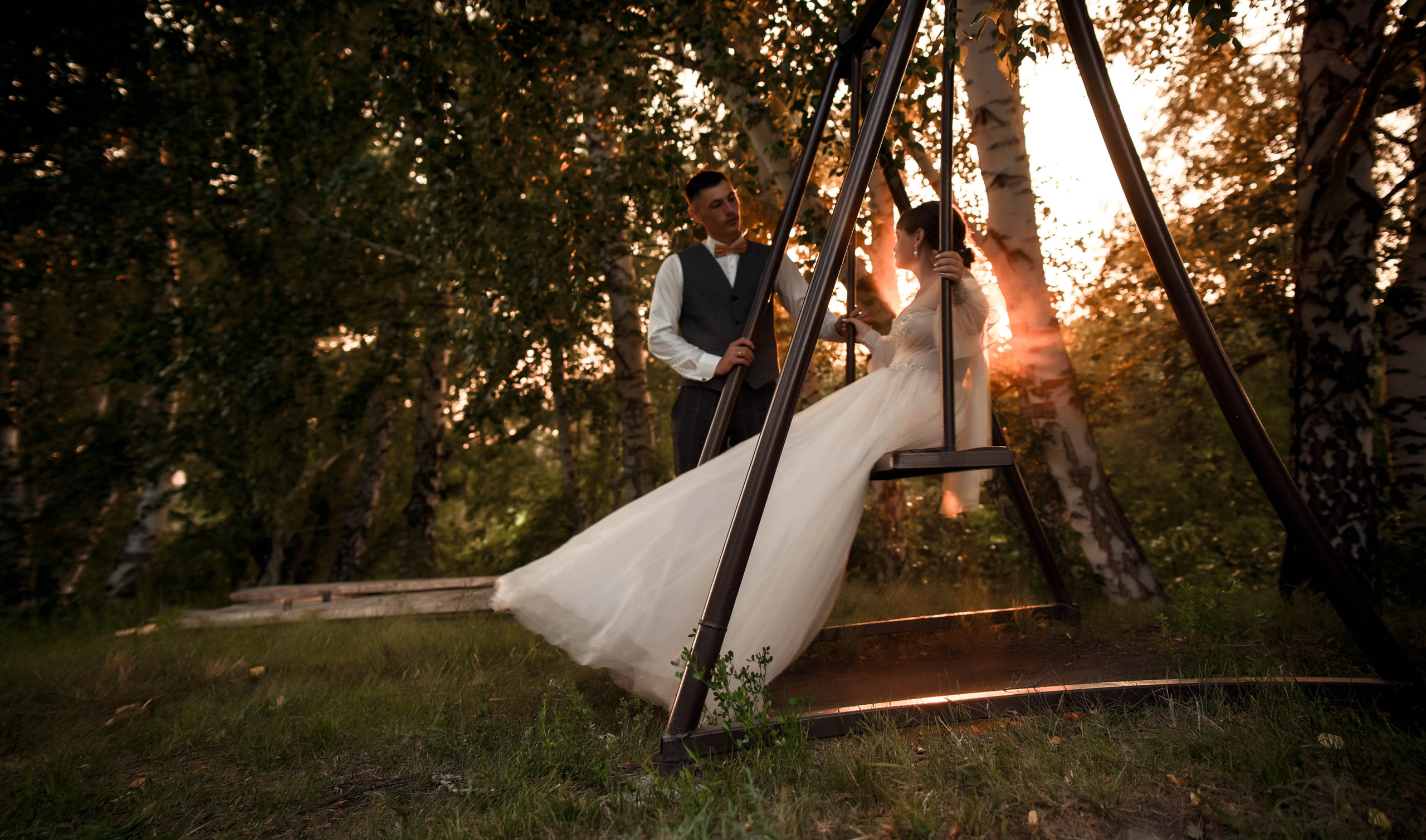 Летняя свадьба в + 35С Юра+Ксюша. Свадебный, семейный, детский, контент фотограф в Омске Максим Ильин