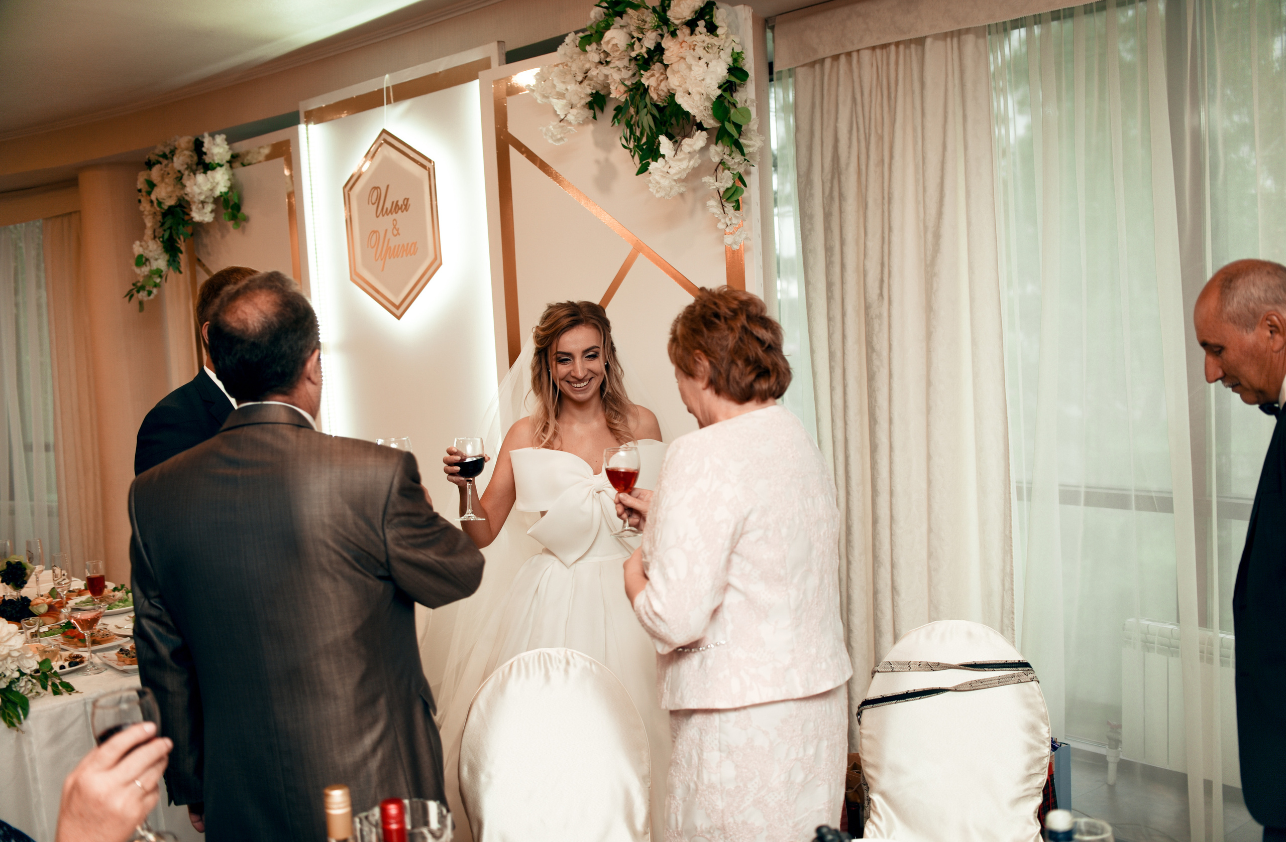 Красивая свадьба Ильи и Ирины. Свадебный, семейный, детский, контент фотограф в Омске Максим Ильин