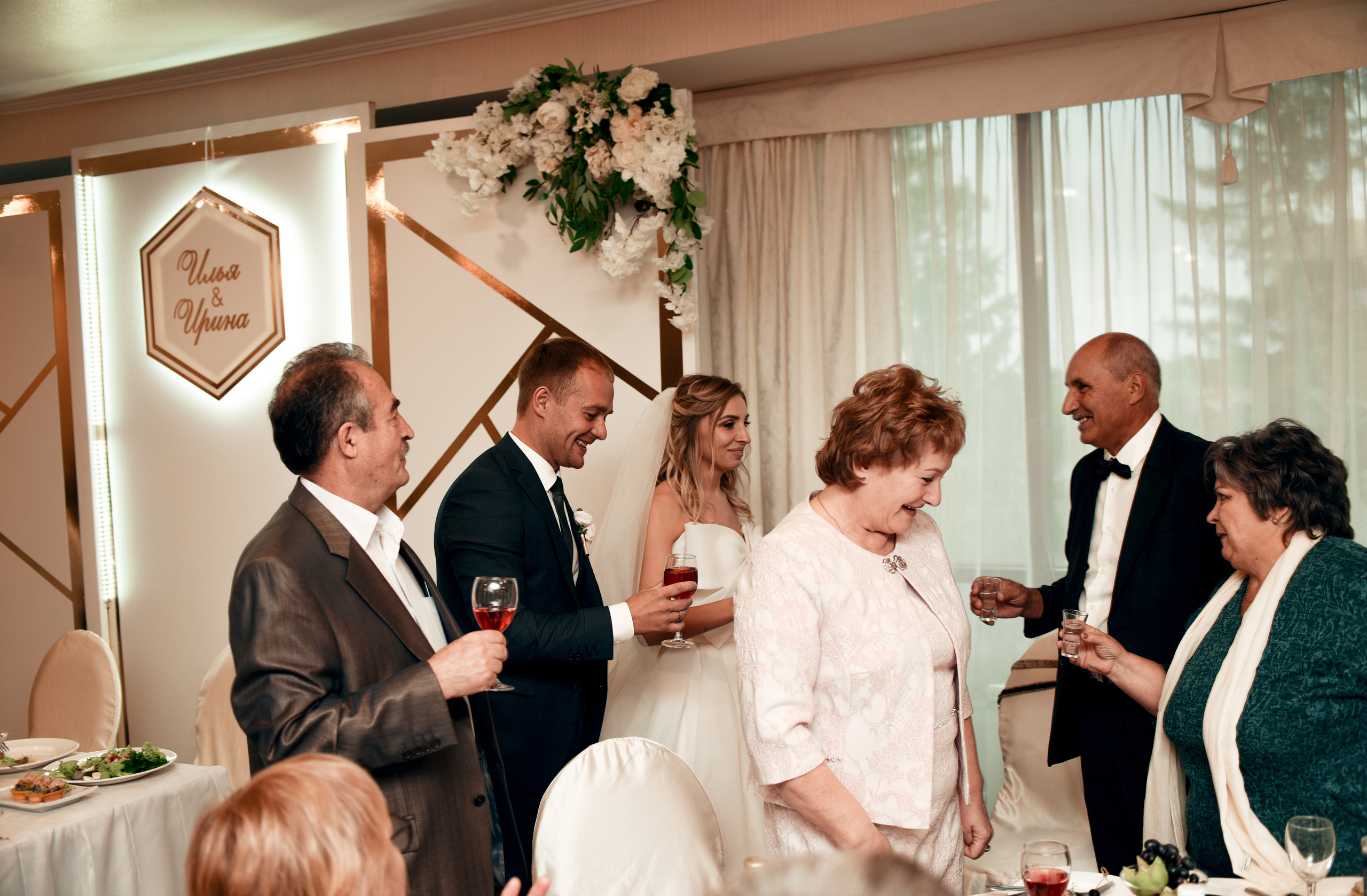 Красивая свадьба Ильи и Ирины. Свадебный, семейный, детский, контент фотограф в Омске Максим Ильин