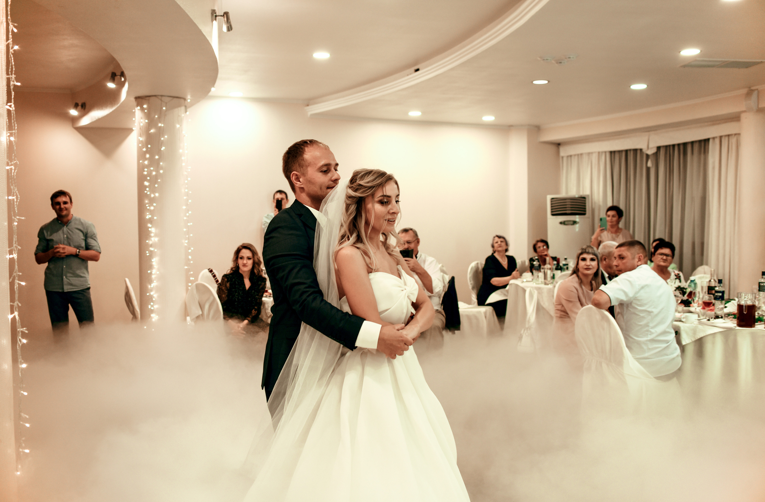 Красивая свадьба Ильи и Ирины. Свадебный, семейный, детский, контент фотограф в Омске Максим Ильин