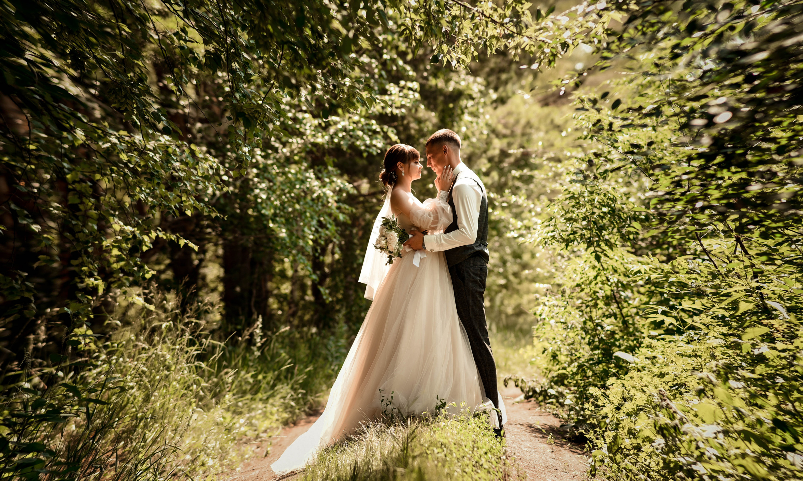 Летняя свадьба в + 35С Юра+Ксюша. Свадебный, семейный, детский, контент фотограф в Омске Максим Ильин