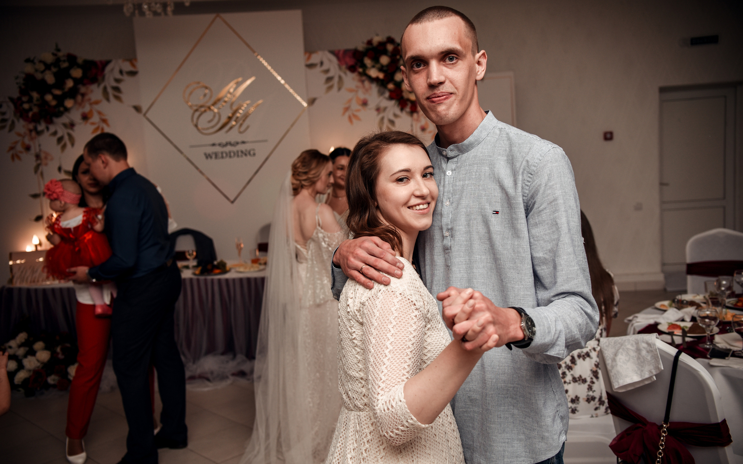 Нежная и романтичная пара Максим и Мария. Свадебный, семейный, детский, контент фотограф в Омске Максим Ильин