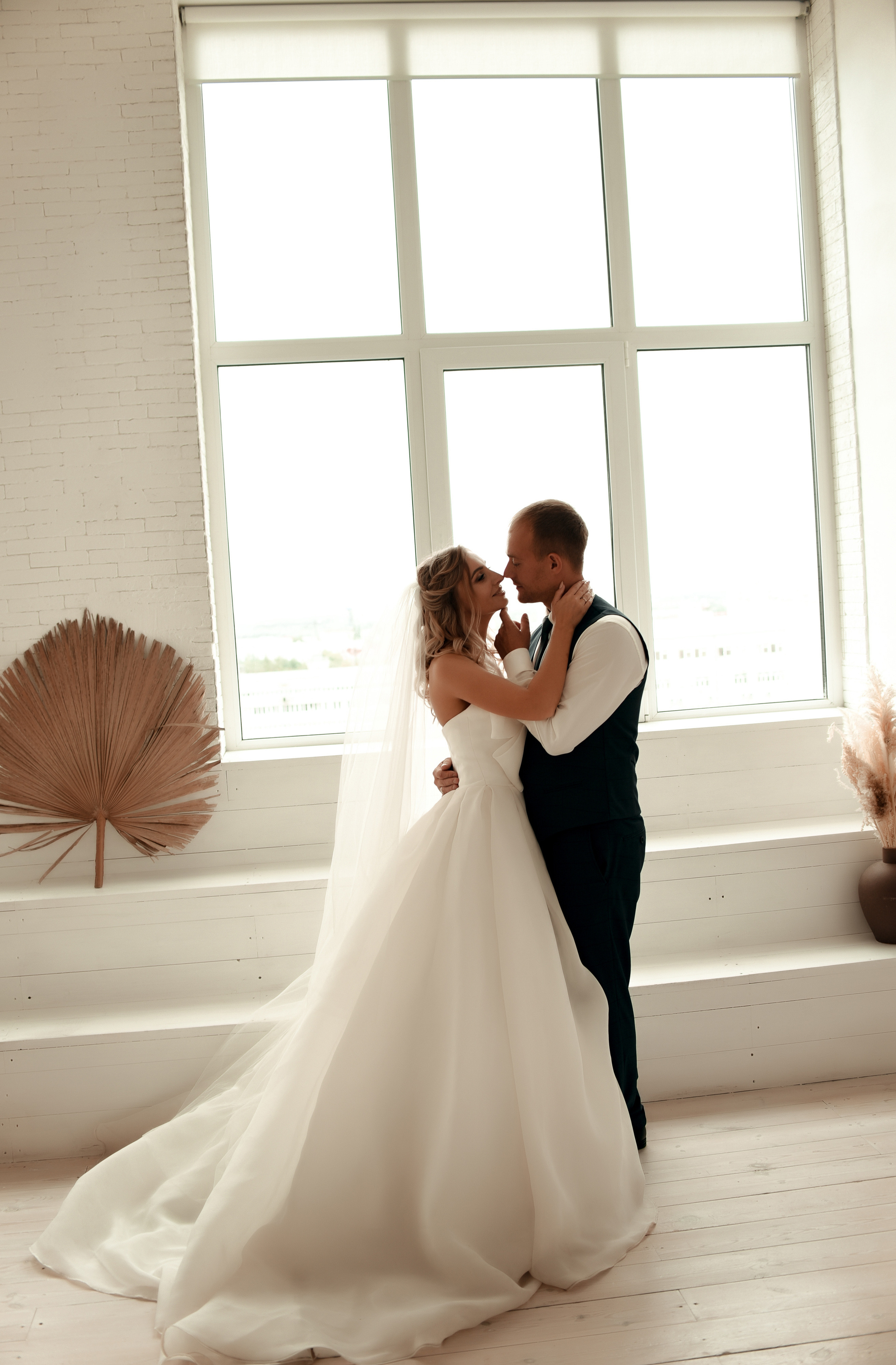 Красивая свадьба Ильи и Ирины. Свадебный, семейный, детский, контент фотограф в Омске Максим Ильин