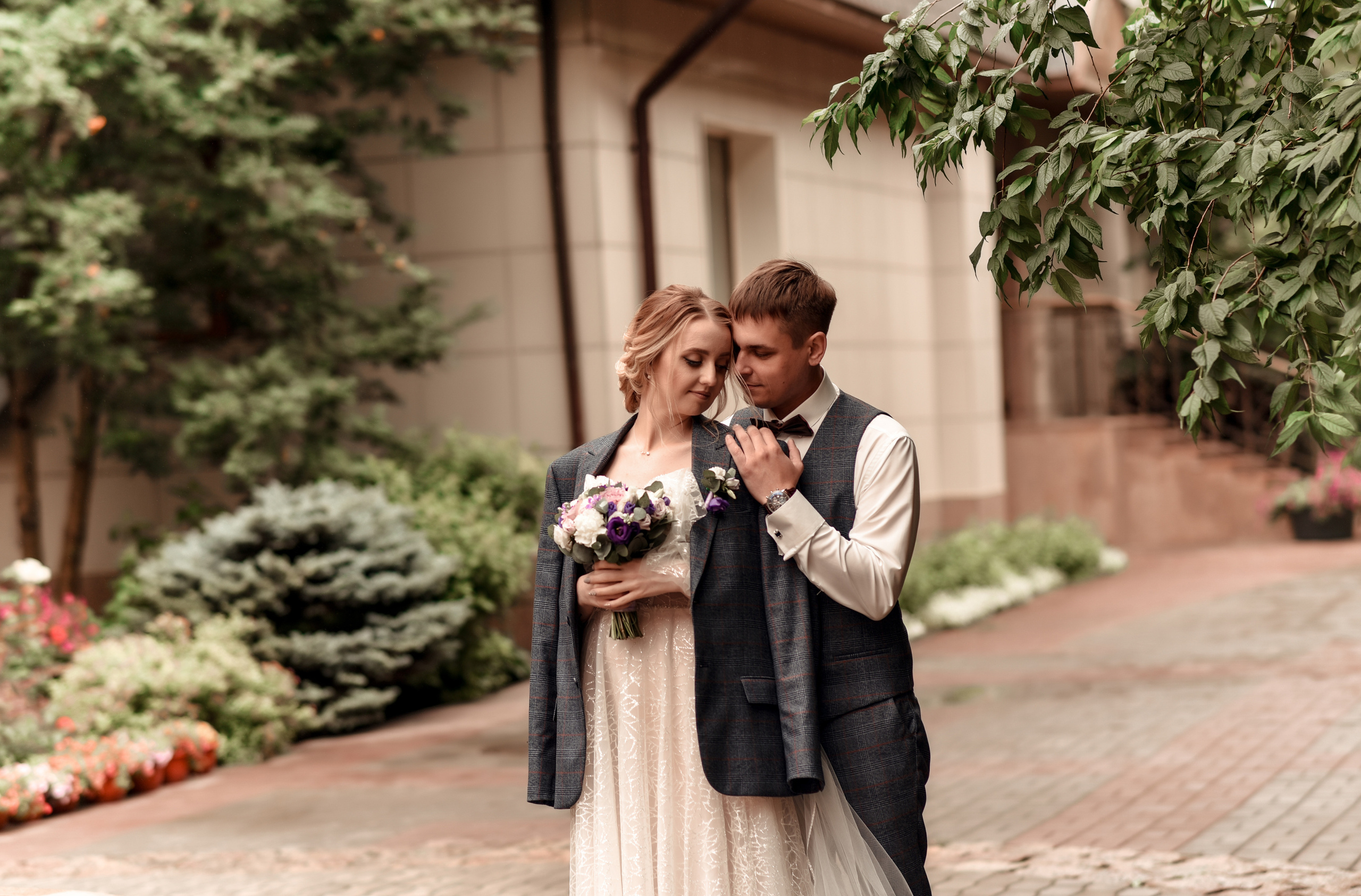 Нежная и романтичная пара Максим и Мария. Свадебный, семейный, детский, контент фотограф в Омске Максим Ильин