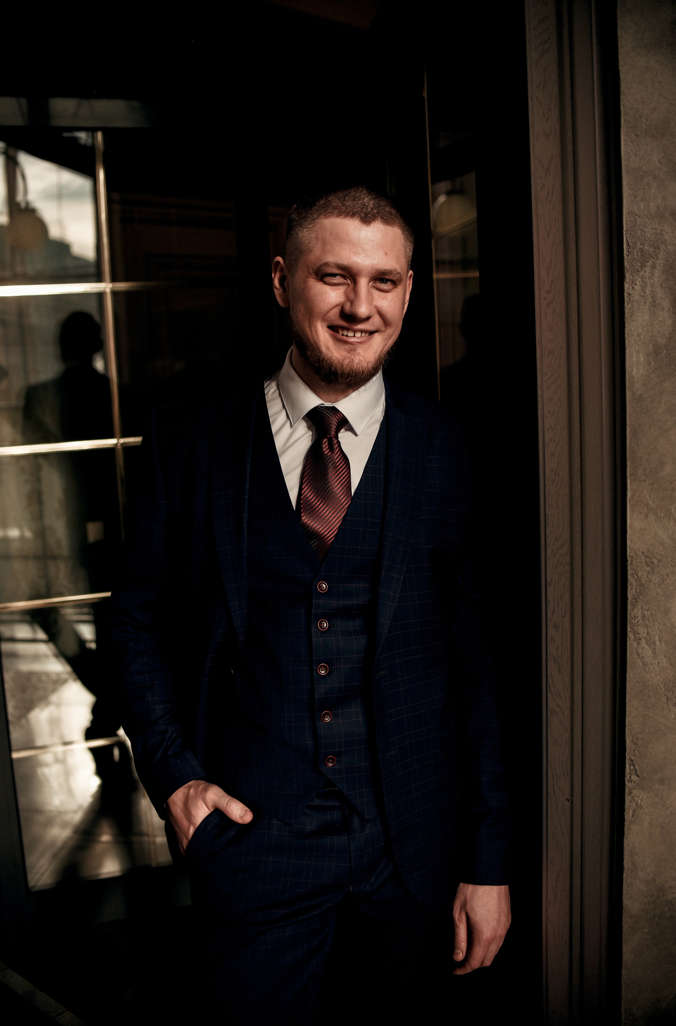 Артем и Кристина (небольшая свадебная серия). Свадебный, семейный, детский, контент фотограф в Омске Максим Ильин