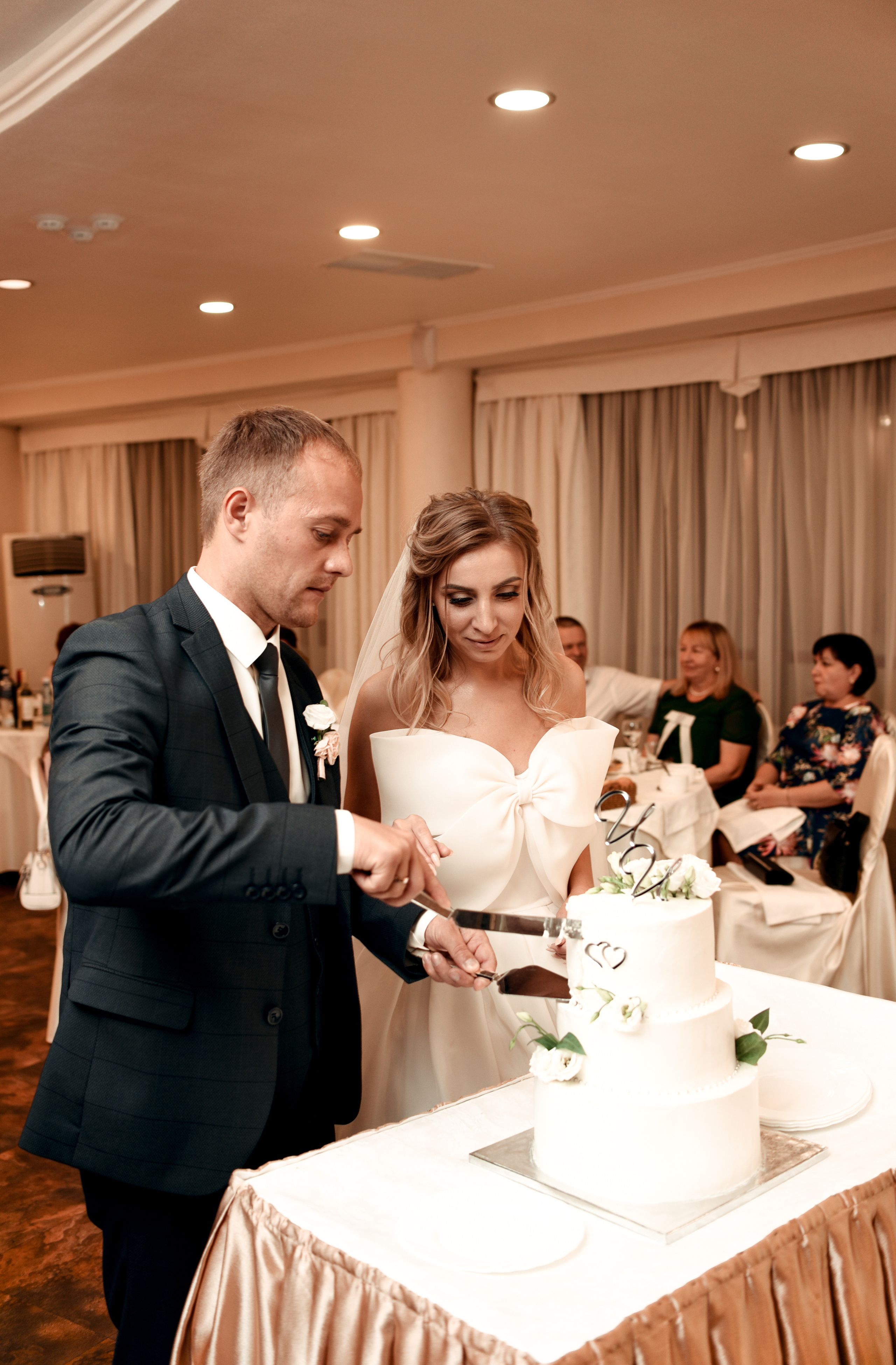 Красивая свадьба Ильи и Ирины. Свадебный, семейный, детский, контент фотограф в Омске Максим Ильин