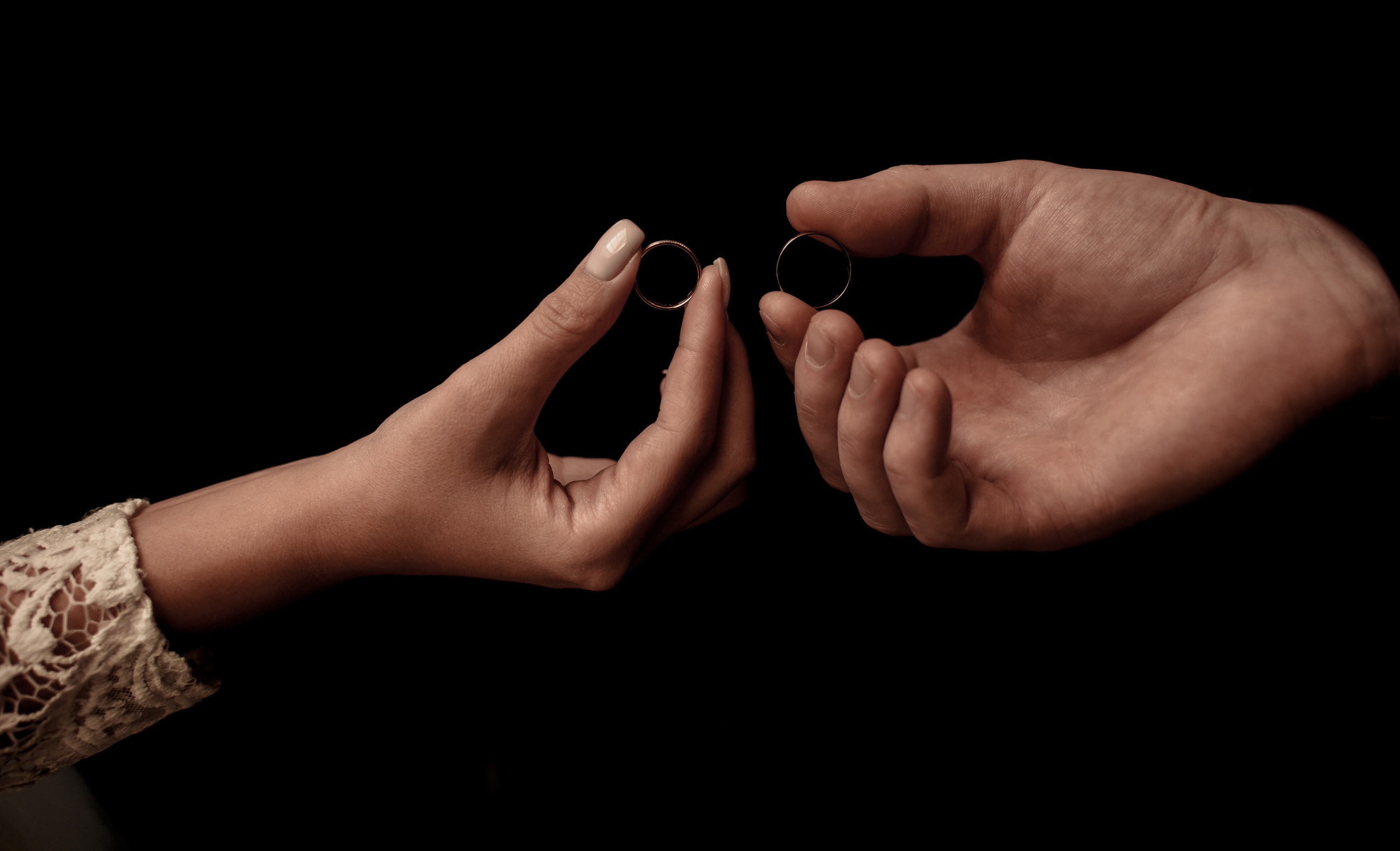 Артем и Кристина (небольшая свадебная серия). Свадебный, семейный, детский, контент фотограф в Омске Максим Ильин