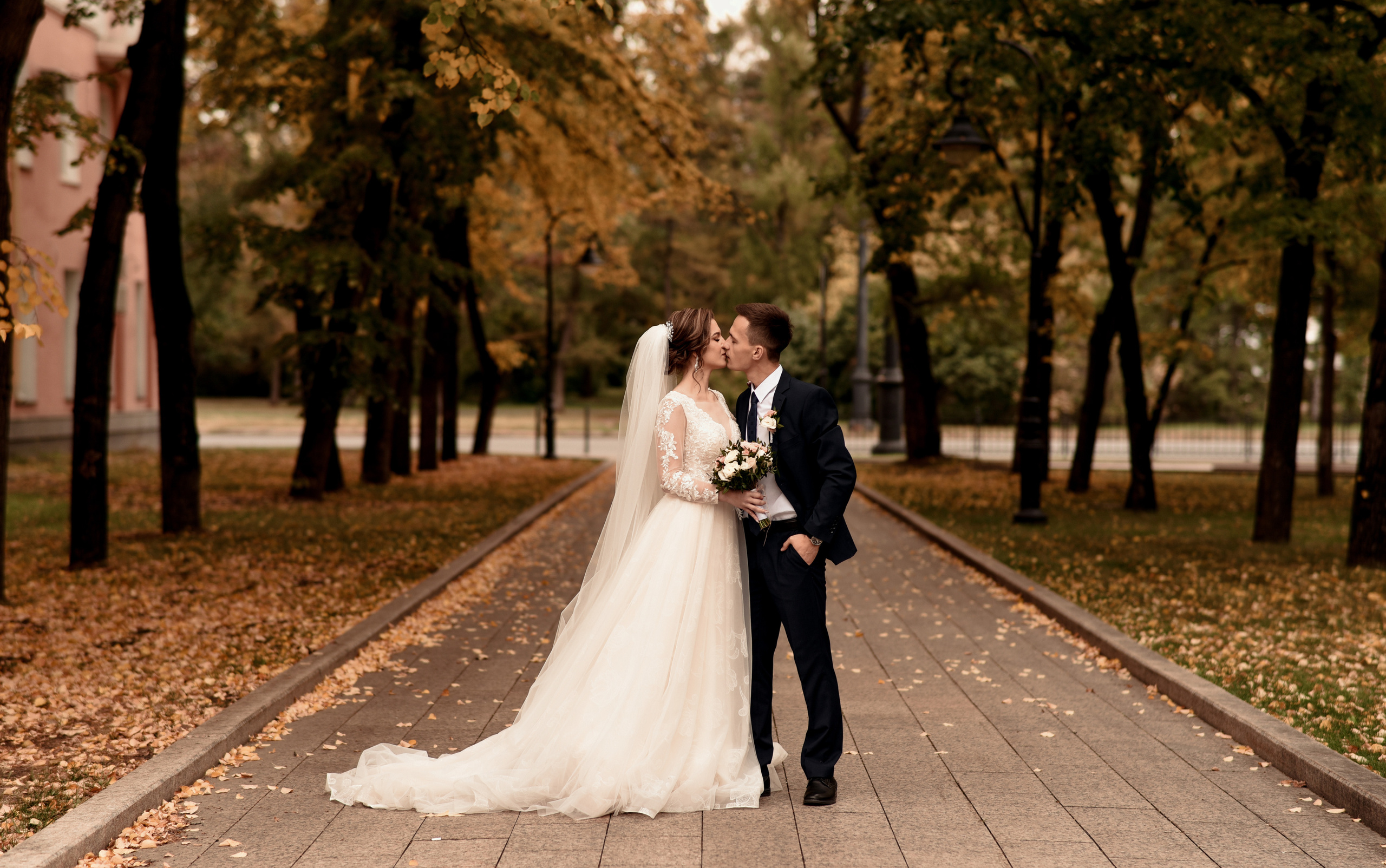 Виталий и Елизавета. Свадебный, семейный, детский, контент фотограф в Омске Максим Ильин