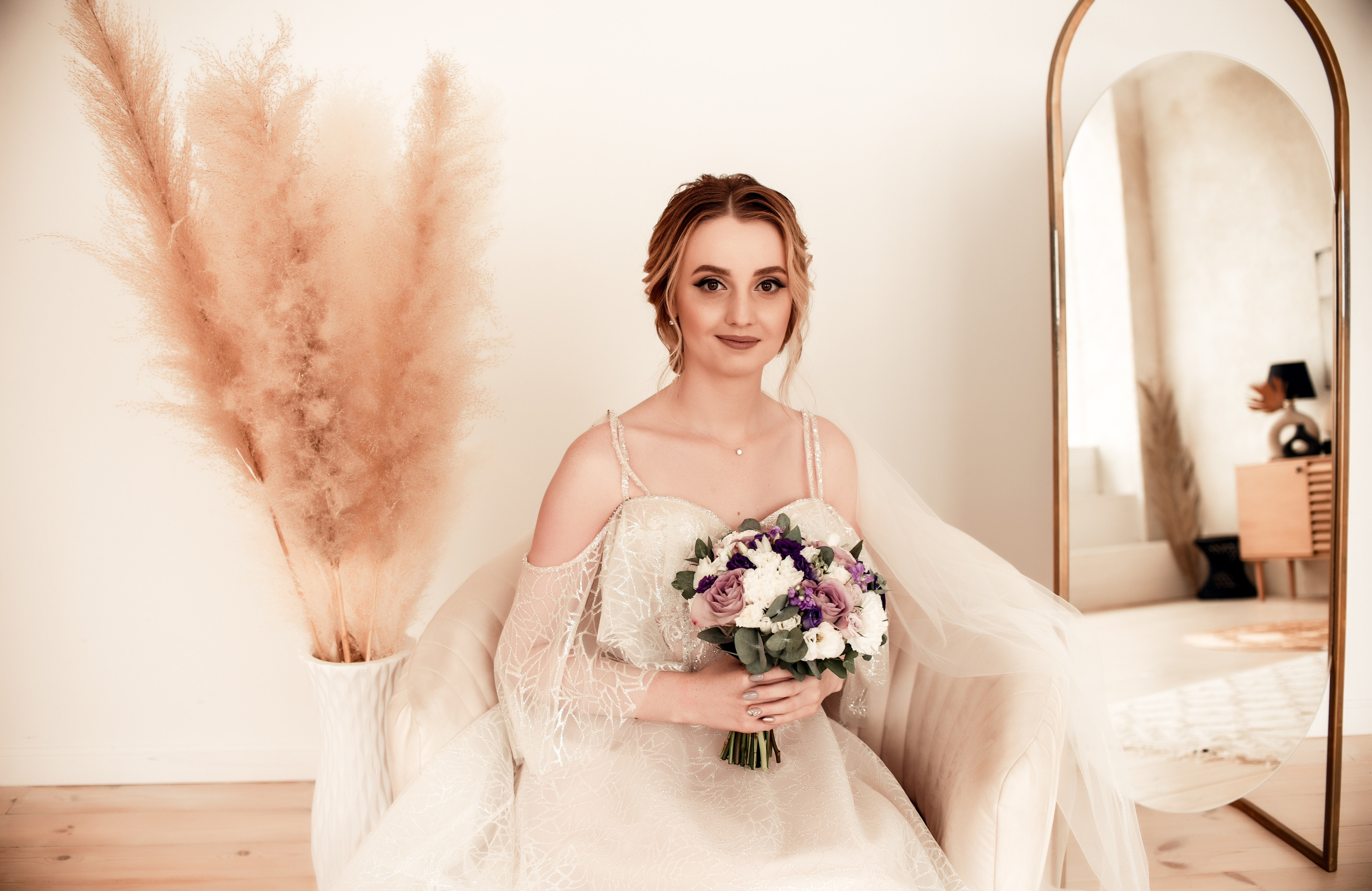 Нежная и романтичная пара Максим и Мария. Свадебный, семейный, детский, контент фотограф в Омске Максим Ильин