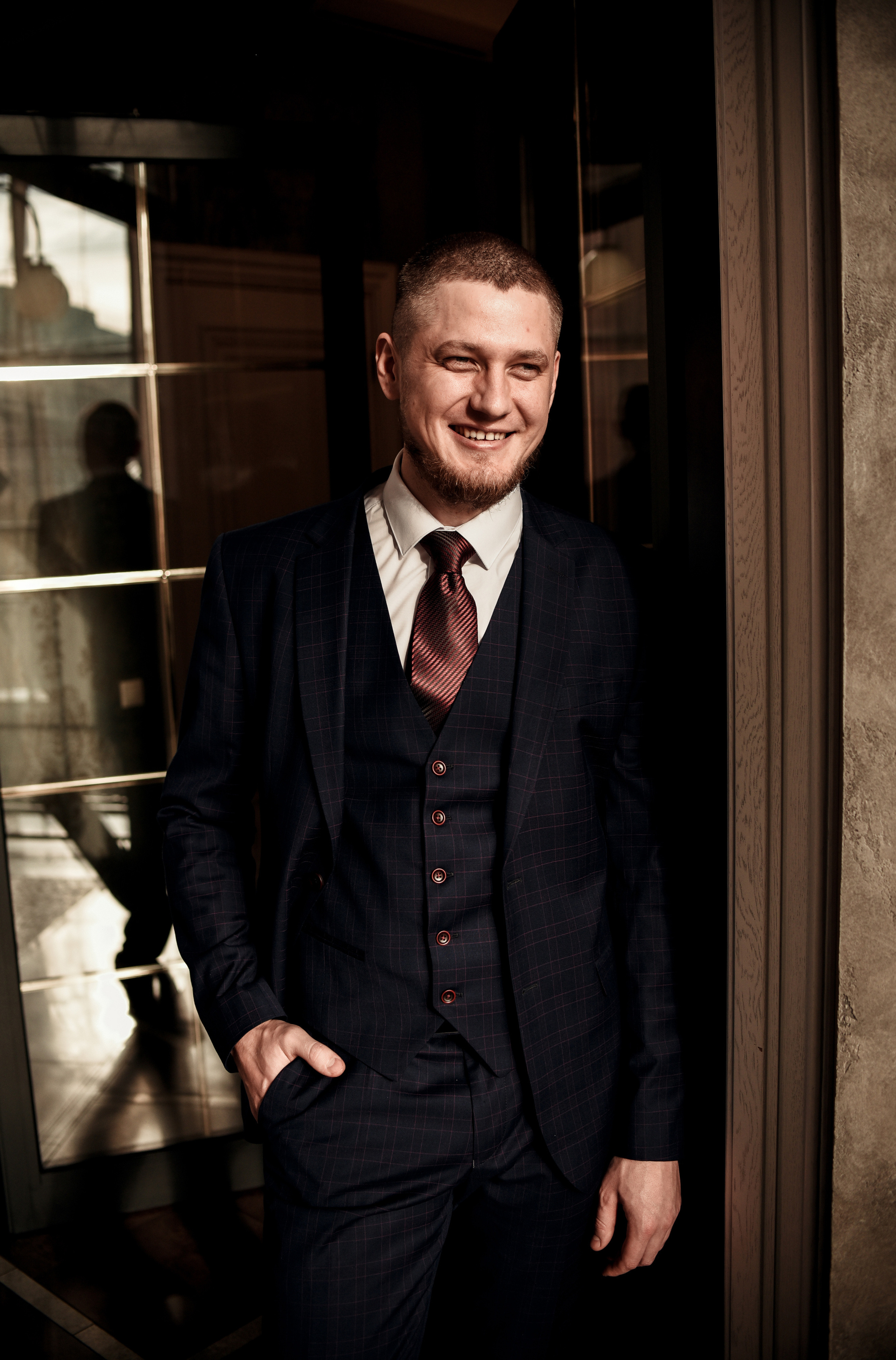 Артем и Кристина (небольшая свадебная серия). Свадебный, семейный, детский, контент фотограф в Омске Максим Ильин