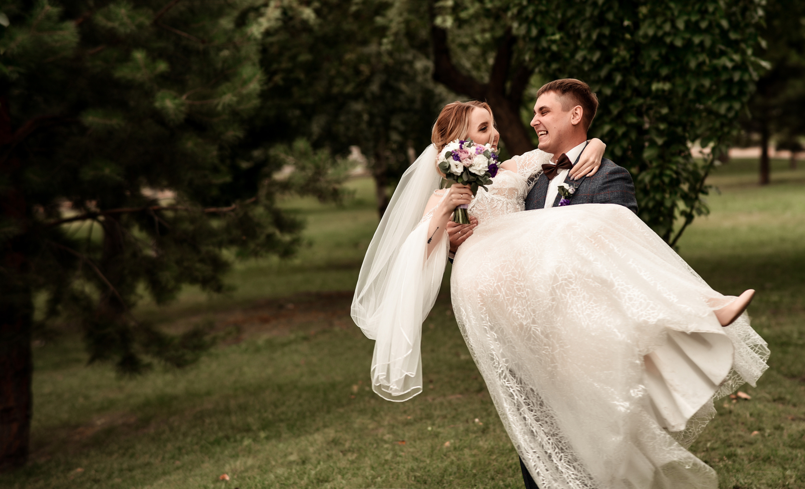 Нежная и романтичная пара Максим и Мария. Свадебный, семейный, детский, контент фотограф в Омске Максим Ильин