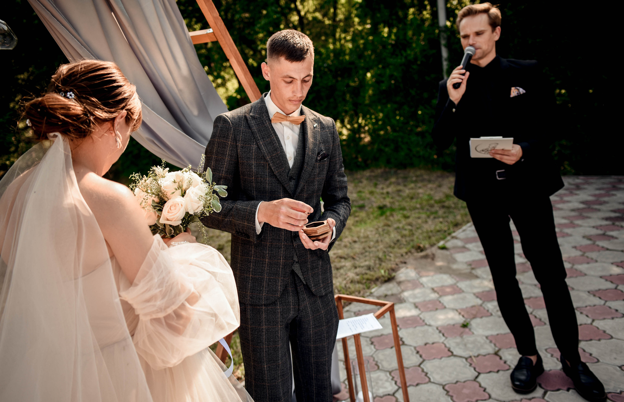 Летняя свадьба в + 35С Юра+Ксюша. Свадебный, семейный, детский, контент фотограф в Омске Максим Ильин