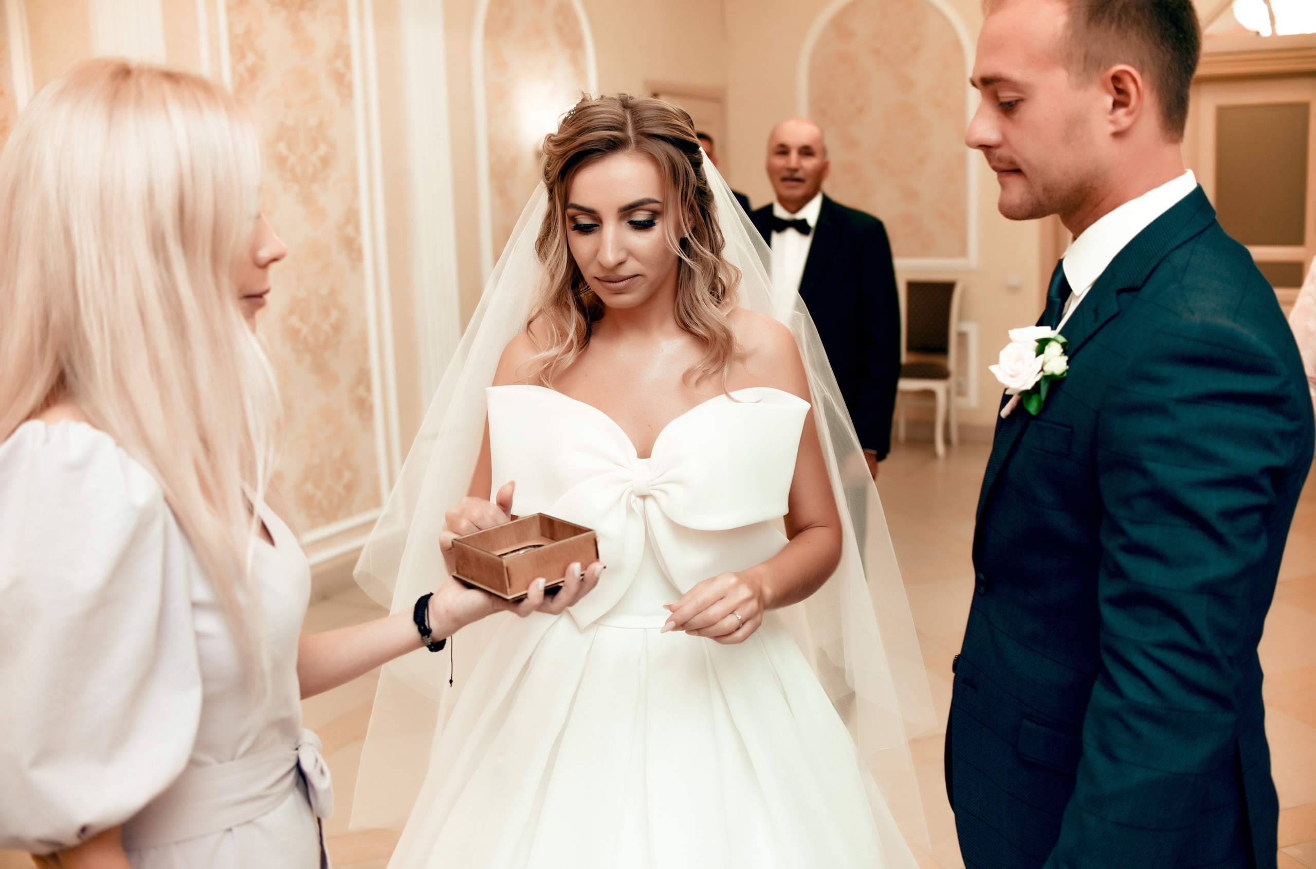 Красивая свадьба Ильи и Ирины. Свадебный, семейный, детский, контент фотограф в Омске Максим Ильин