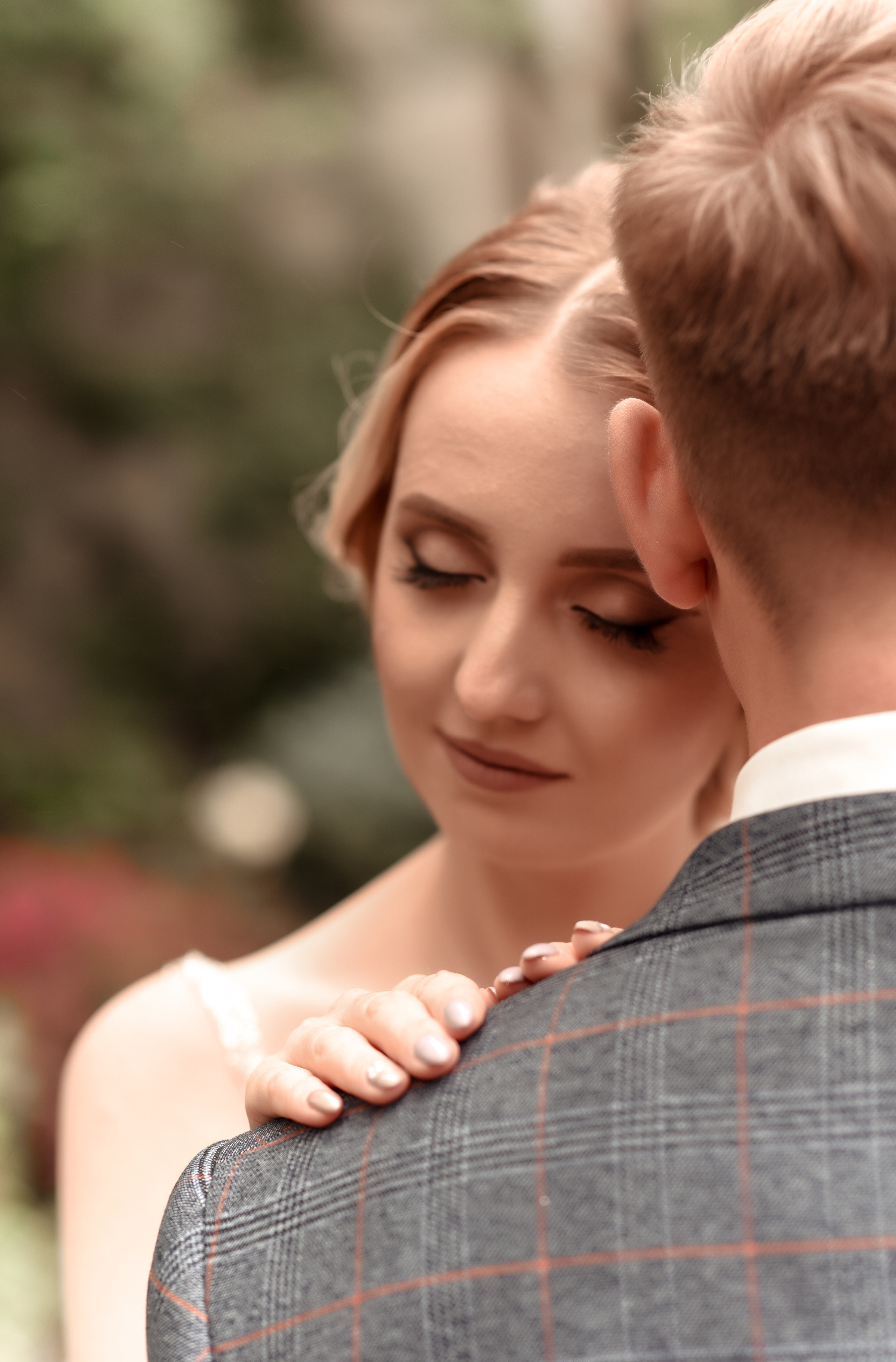 Нежная и романтичная пара Максим и Мария. Свадебный, семейный, детский, контент фотограф в Омске Максим Ильин