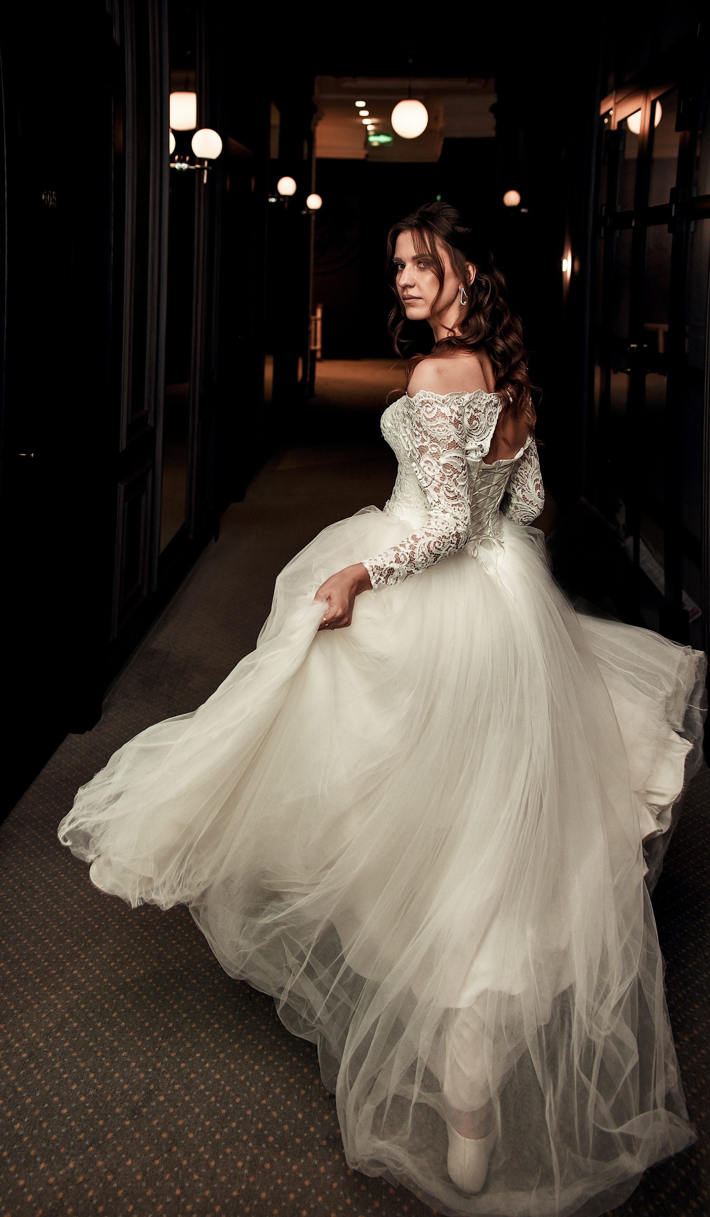 Артем и Кристина (небольшая свадебная серия). Свадебный, семейный, детский, контент фотограф в Омске Максим Ильин