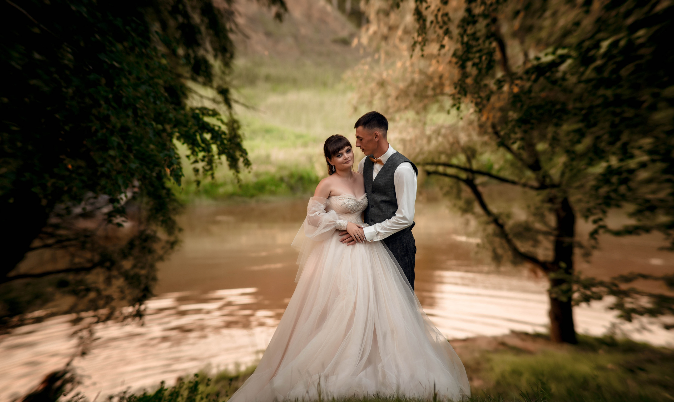 Летняя свадьба в + 35С Юра+Ксюша. Свадебный, семейный, детский, контент фотограф в Омске Максим Ильин