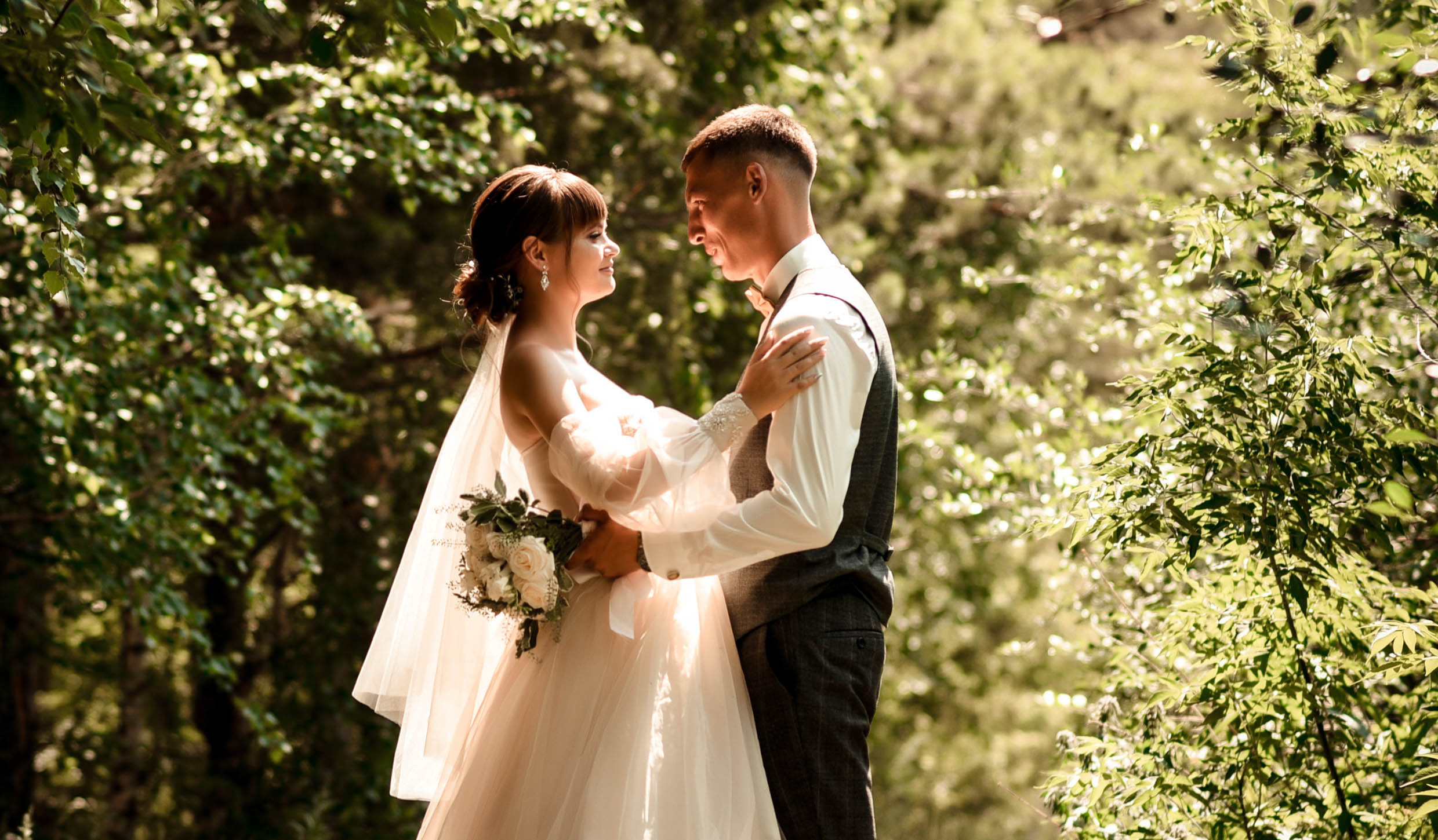 Летняя свадьба в + 35С Юра+Ксюша. Свадебный, семейный, детский, контент фотограф в Омске Максим Ильин