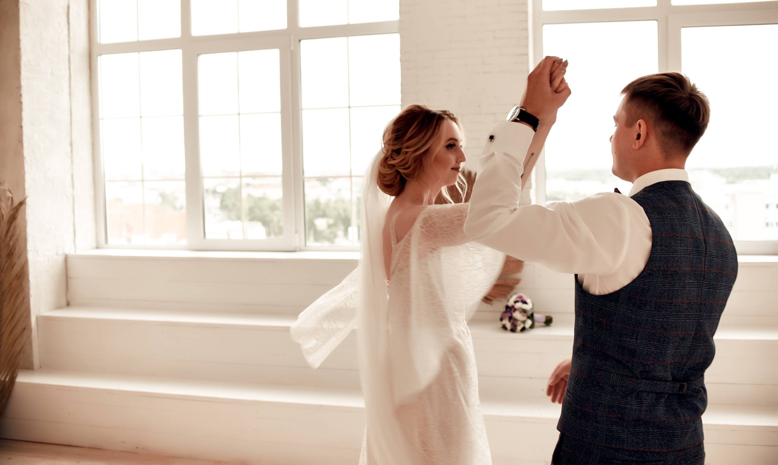 Нежная и романтичная пара Максим и Мария. Свадебный, семейный, детский, контент фотограф в Омске Максим Ильин