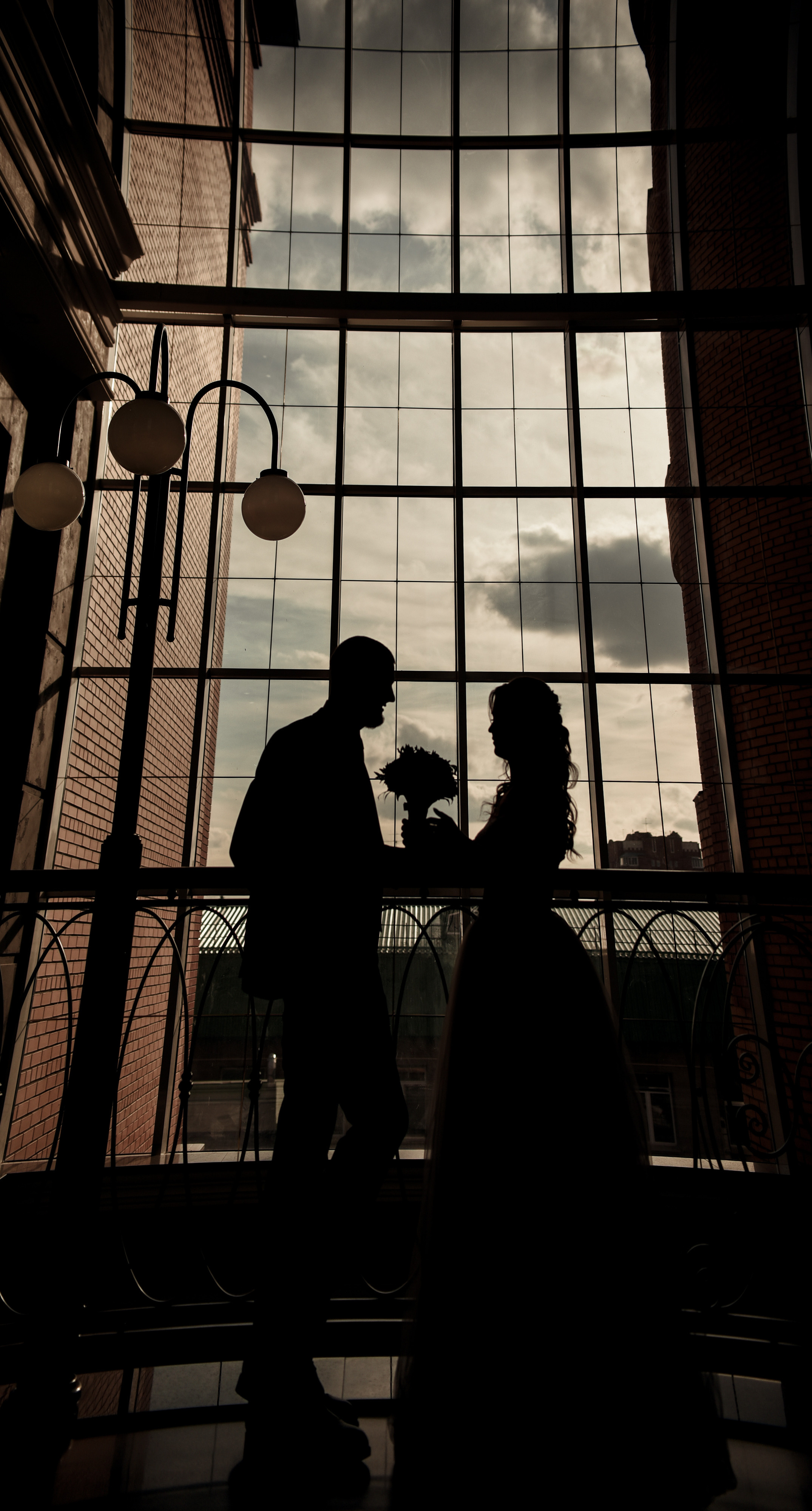 Артем и Кристина (небольшая свадебная серия). Свадебный, семейный, детский, контент фотограф в Омске Максим Ильин